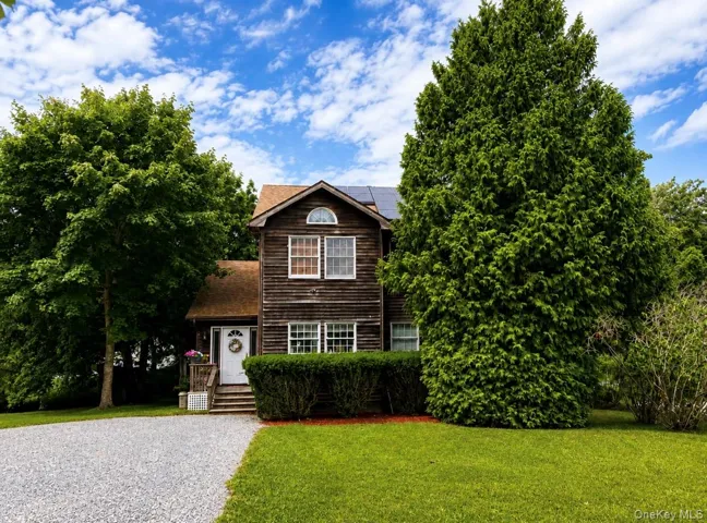 27 Depot Road, Southampton, New York 11978