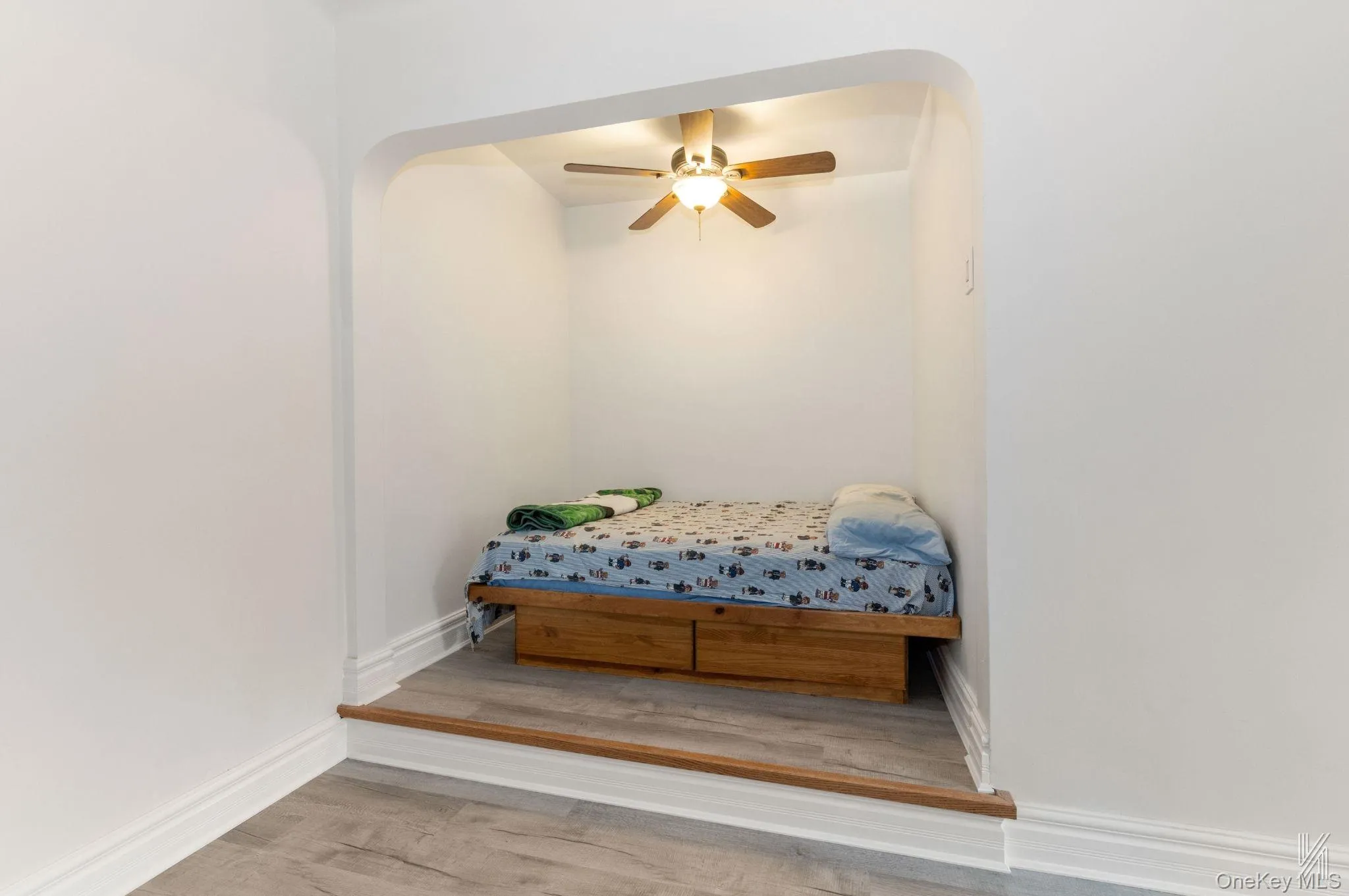 35-24 78th Street, New York, NY, 2 Rooms Rooms,1 BathroomBathrooms,Residential,For Rent,78th,0,1031143 35-24 78th Street, New York, NY, 2 Rooms Rooms,1 BathroomBathrooms,Residential,For Rent,78th,0,1031143