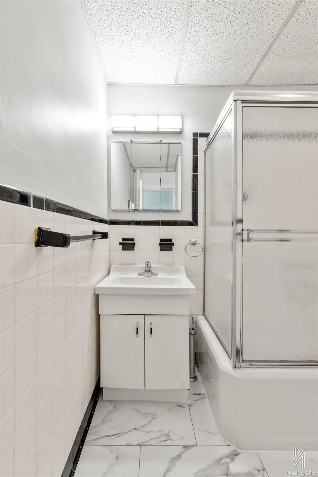 35-24 78th Street, New York, NY, 2 Rooms Rooms,1 BathroomBathrooms,Residential,For Rent,78th,0,1031143 35-24 78th Street, New York, NY, 2 Rooms Rooms,1 BathroomBathrooms,Residential,For Rent,78th,0,1031143