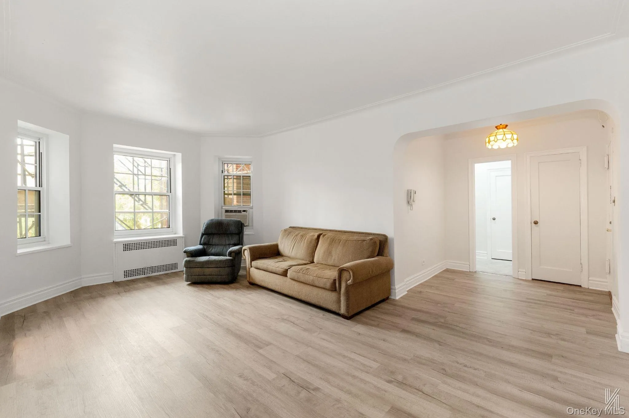 35-24 78th Street, New York, NY, 2 Rooms Rooms,1 BathroomBathrooms,Residential,For Rent,78th,0,1031143 35-24 78th Street, New York, NY, 2 Rooms Rooms,1 BathroomBathrooms,Residential,For Rent,78th,0,1031143