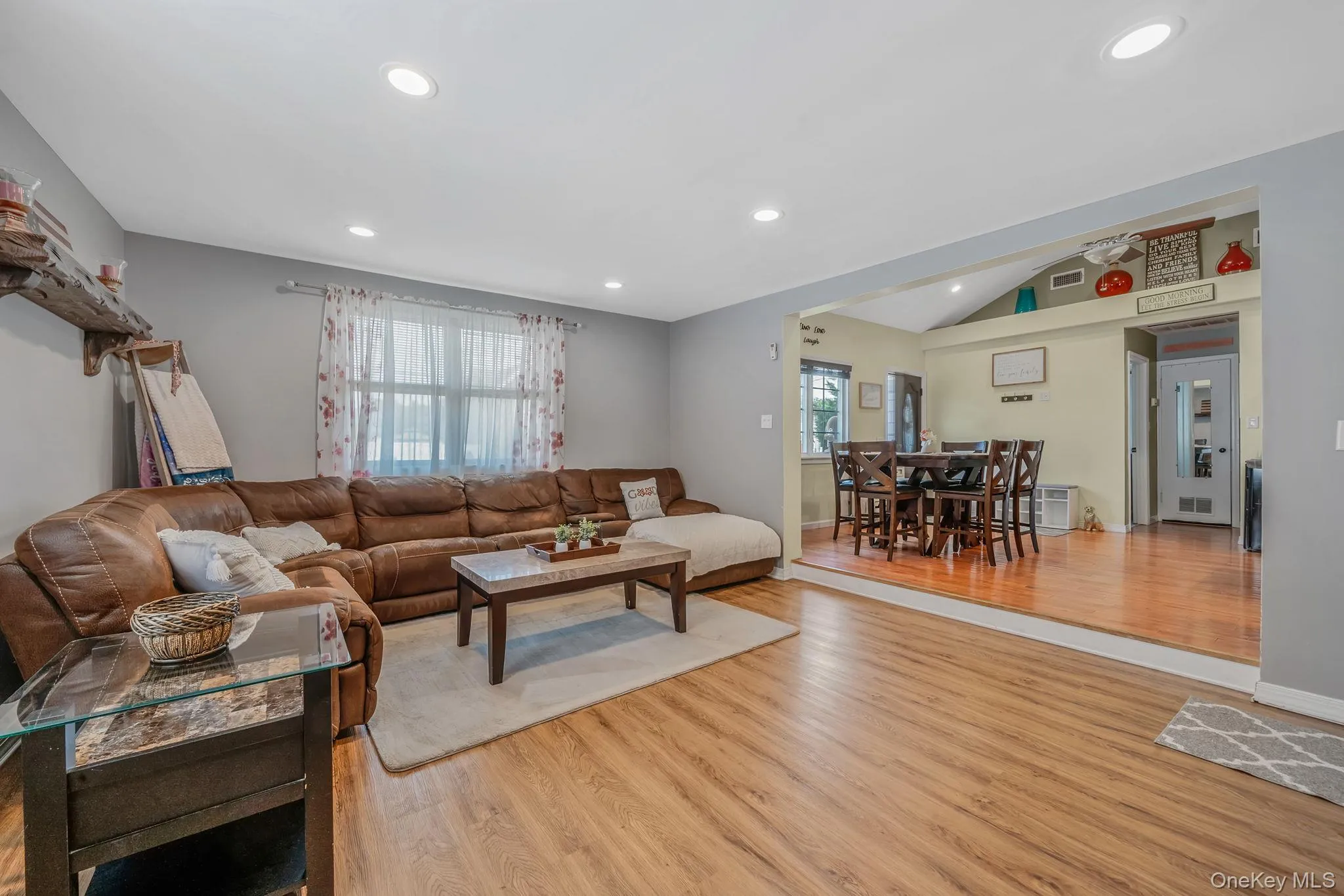 822 Milligan Lane, Islip, NY, 2 Bedrooms Bedrooms, 5 Rooms Rooms,1 BathroomBathrooms,Residential,For Rent,Milligan,0,1031144 822 Milligan Lane, Islip, NY, 2 Bedrooms Bedrooms, 5 Rooms Rooms,1 BathroomBathrooms,Residential,For Rent,Milligan,0,1031144
