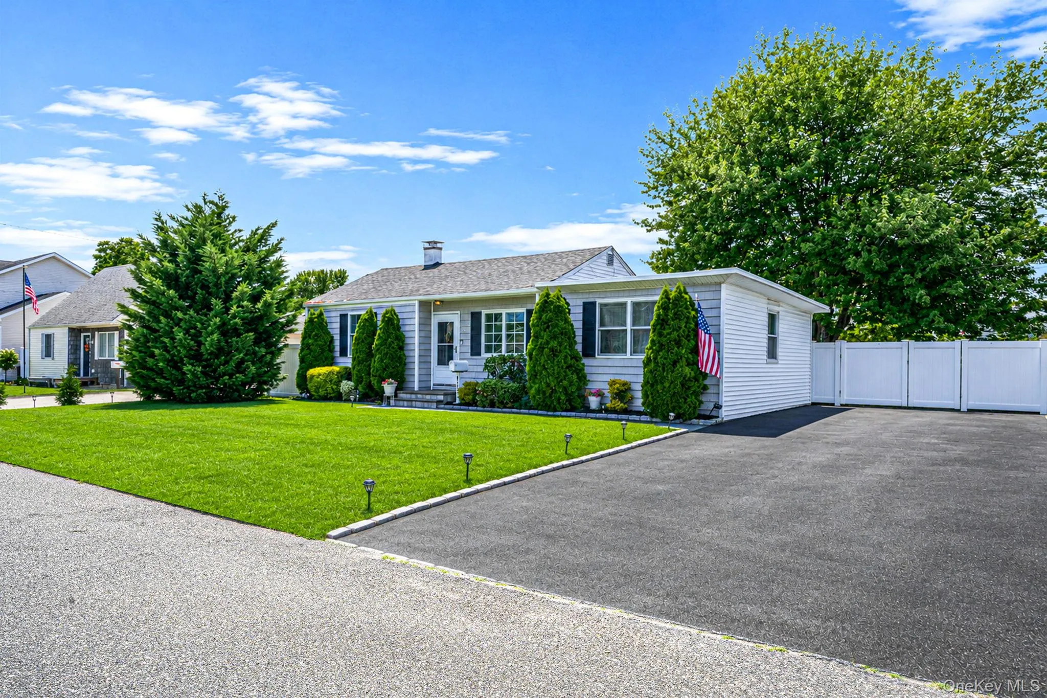 822 Milligan Lane, Islip, NY, 2 Bedrooms Bedrooms, 5 Rooms Rooms,1 BathroomBathrooms,Residential,For Rent,Milligan,0,1031144 822 Milligan Lane, Islip, NY, 2 Bedrooms Bedrooms, 5 Rooms Rooms,1 BathroomBathrooms,Residential,For Rent,Milligan,0,1031144