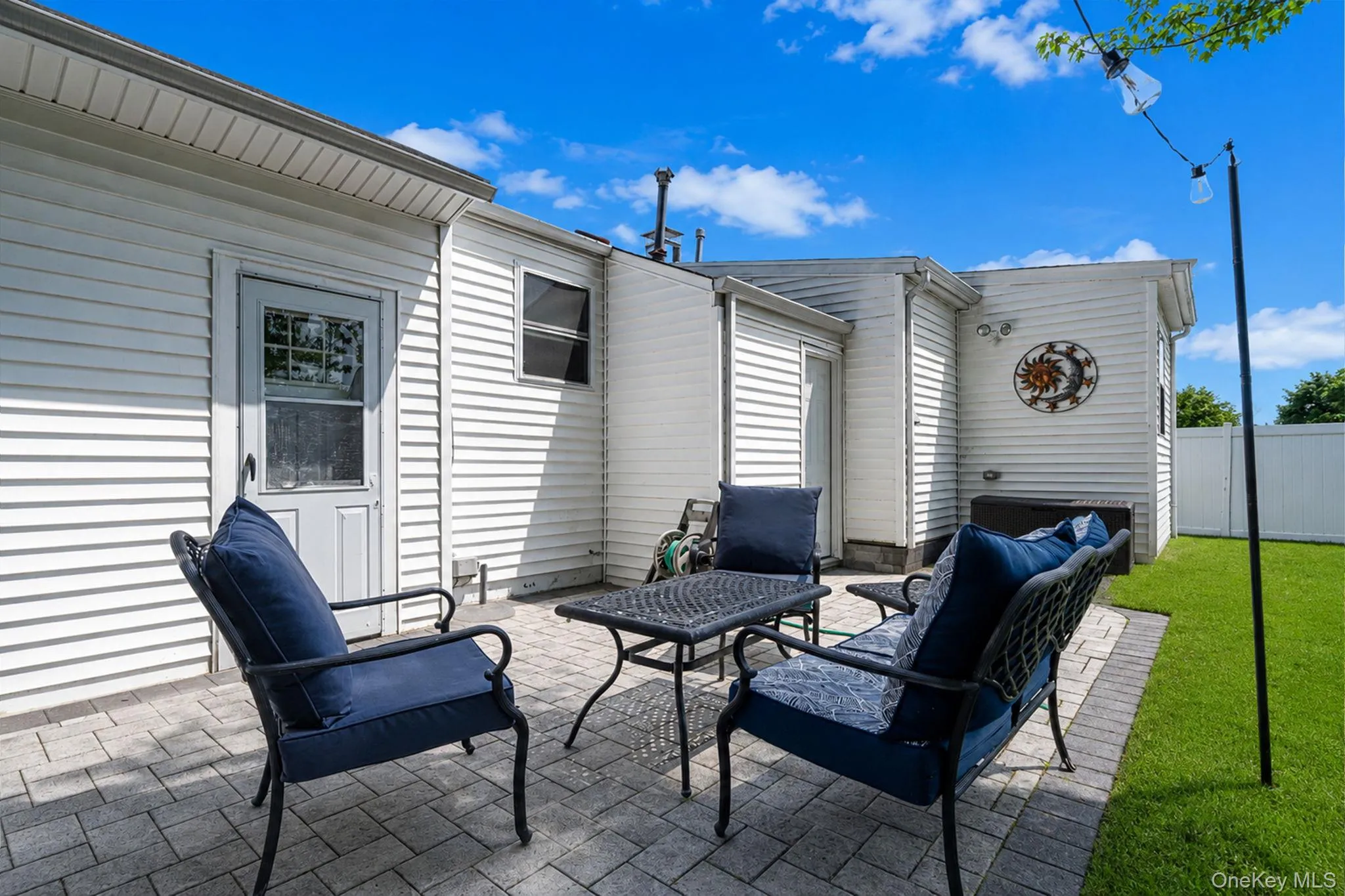 822 Milligan Lane, Islip, NY, 2 Bedrooms Bedrooms, 5 Rooms Rooms,1 BathroomBathrooms,Residential,For Rent,Milligan,0,1031144 822 Milligan Lane, Islip, NY, 2 Bedrooms Bedrooms, 5 Rooms Rooms,1 BathroomBathrooms,Residential,For Rent,Milligan,0,1031144