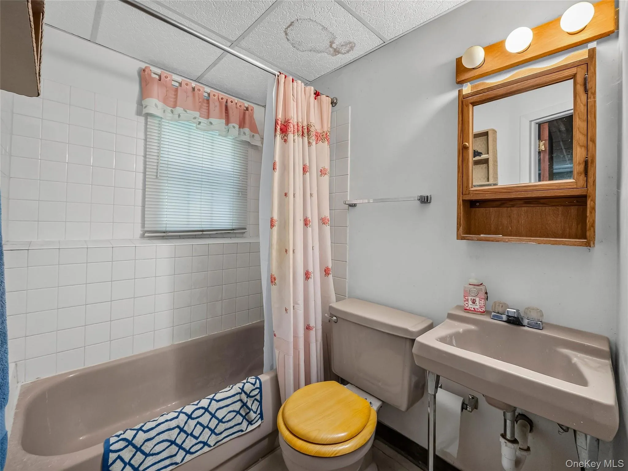 794 Brookridge Drive, Clarkstown, NY, 4 Bedrooms Bedrooms, 8 Rooms Rooms,2 BathroomsBathrooms,Residential,For Rent,Brookridge,0,1031152 794 Brookridge Drive, Clarkstown, NY, 4 Bedrooms Bedrooms, 8 Rooms Rooms,2 BathroomsBathrooms,Residential,For Rent,Brookridge,0,1031152