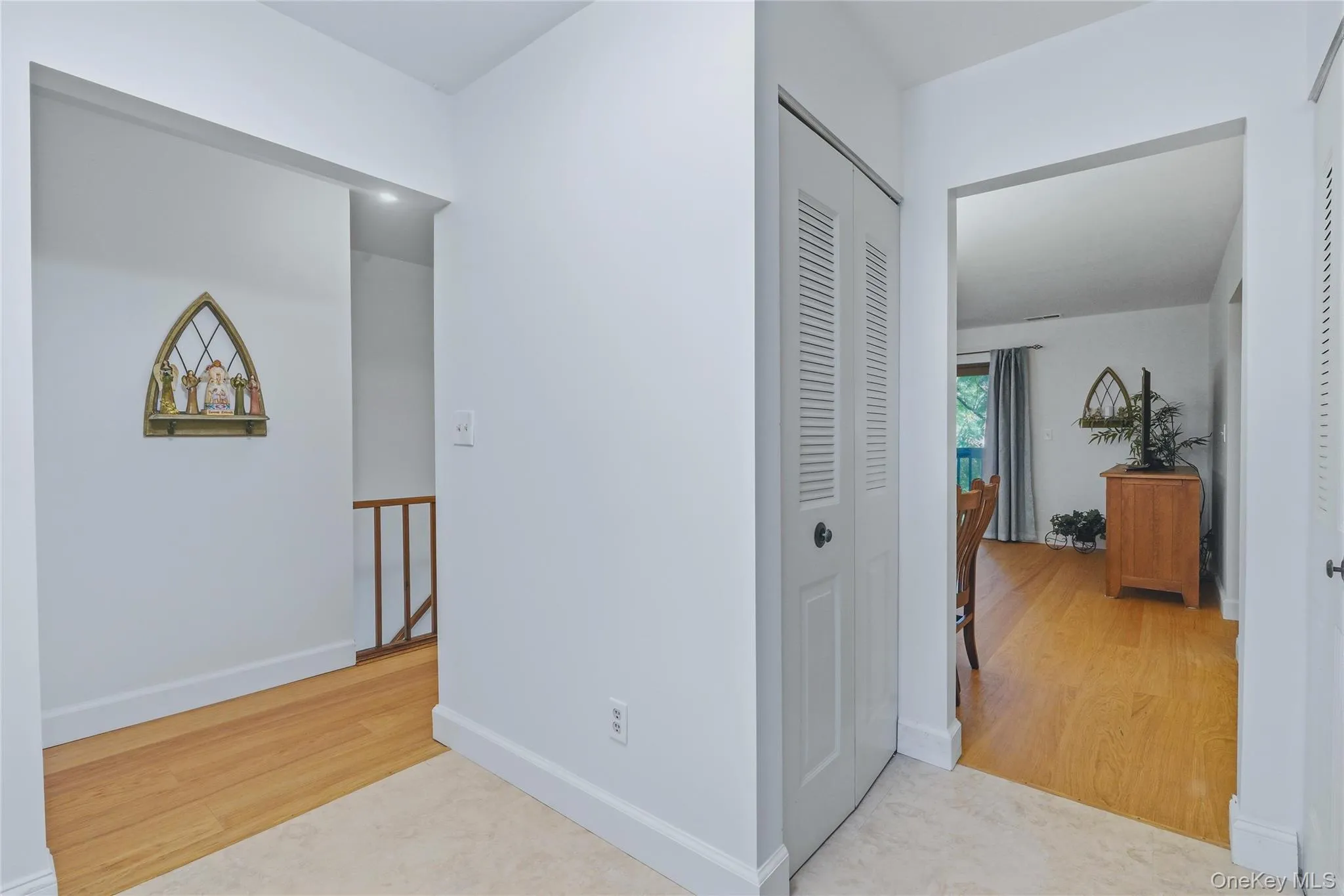 267 Village Court, Kingston, NY, 2 Bedrooms Bedrooms, 4 Rooms Rooms,1 BathroomBathrooms,Residential,For Rent,Village,0,1031153 267 Village Court, Kingston, NY, 2 Bedrooms Bedrooms, 4 Rooms Rooms,1 BathroomBathrooms,Residential,For Rent,Village,0,1031153
