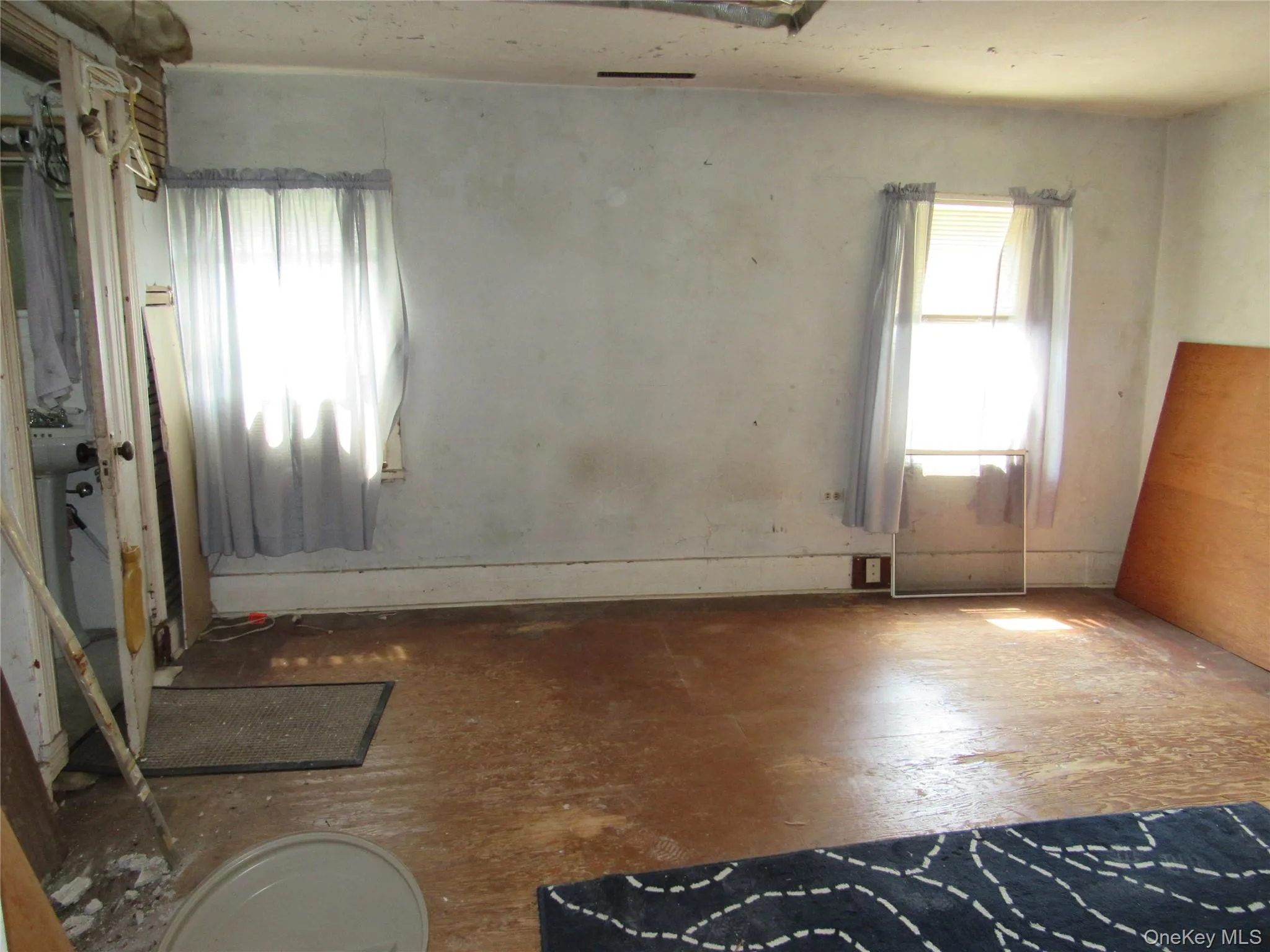 151 Main Street, Chester Town, NY, 4 Bedrooms Bedrooms, 7 Rooms Rooms,1 BathroomBathrooms,Residential,For Rent,Main,0,1031155 151 Main Street, Chester Town, NY, 4 Bedrooms Bedrooms, 7 Rooms Rooms,1 BathroomBathrooms,Residential,For Rent,Main,0,1031155