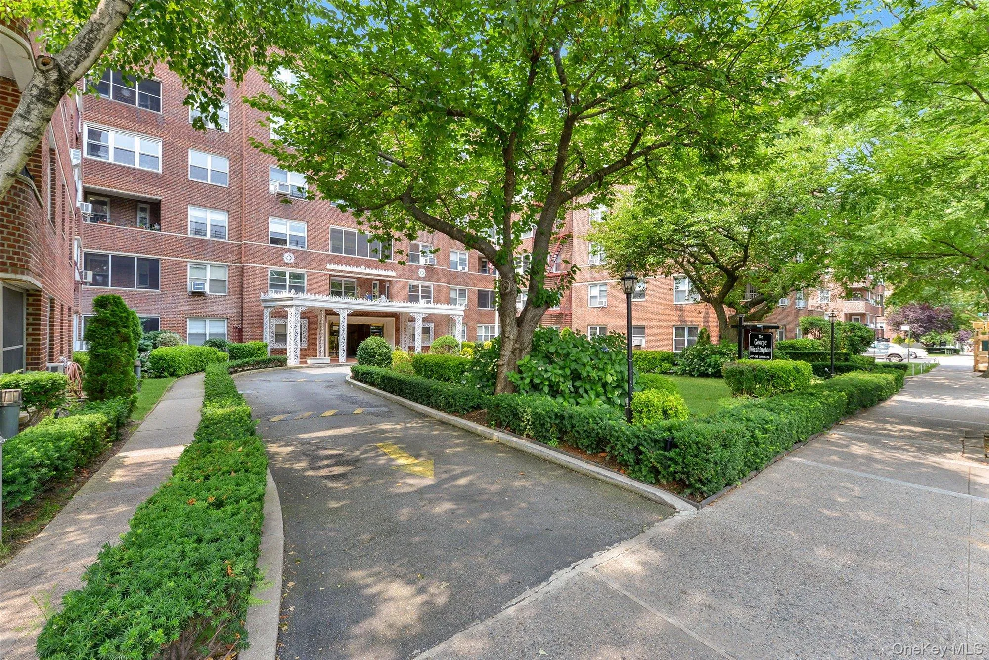 67-66 108th Street, New York, NY, 2 Bedrooms Bedrooms, 6 Rooms Rooms,2 BathroomsBathrooms,Residential,For Rent,108th,0,1031164 67-66 108th Street, New York, NY, 2 Bedrooms Bedrooms, 6 Rooms Rooms,2 BathroomsBathrooms,Residential,For Rent,108th,0,1031164