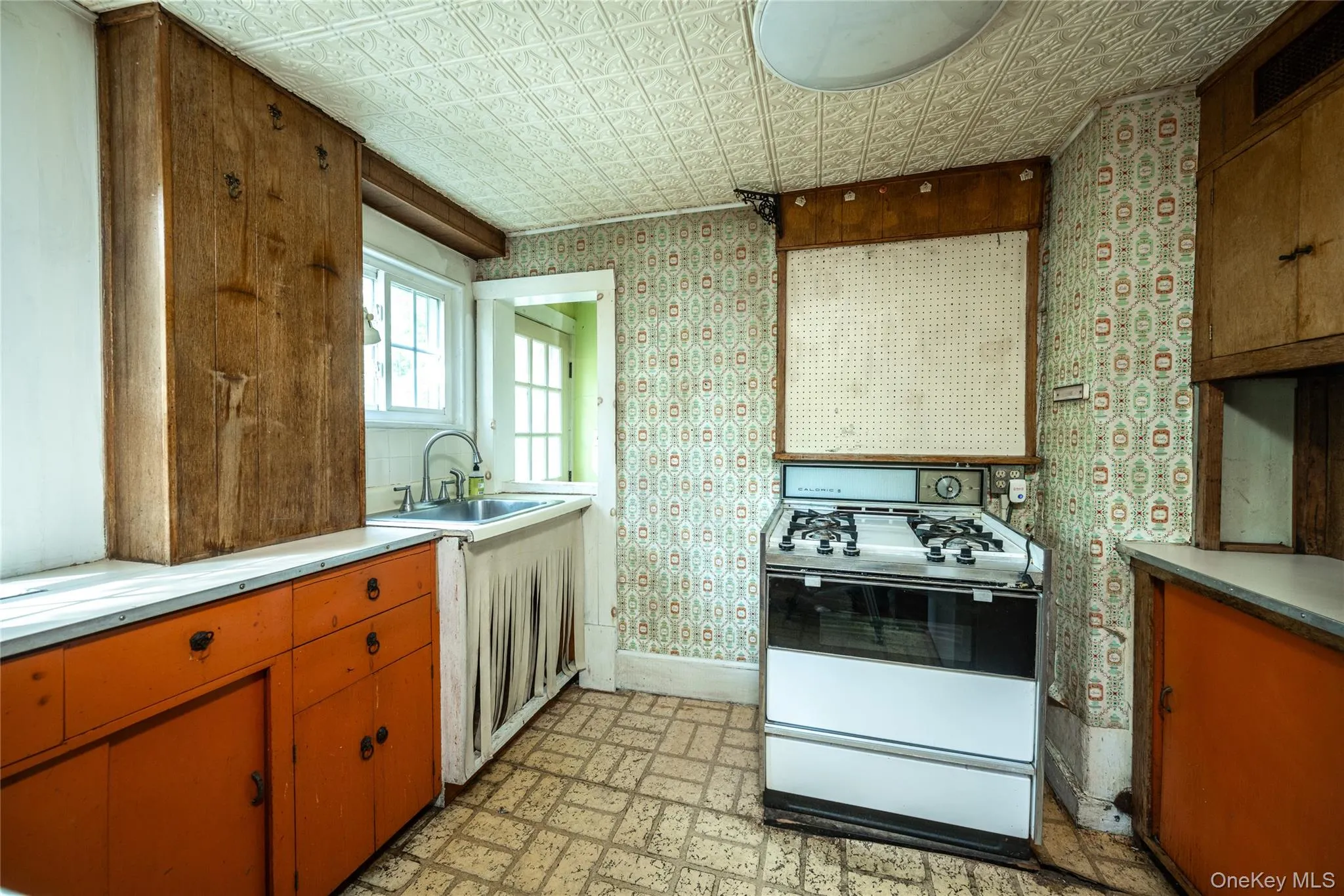 41 Campwoods Road, Ossining, NY, 4 Bedrooms Bedrooms, 9 Rooms Rooms,2 BathroomsBathrooms,Residential,For Rent,Campwoods,0,1031166 41 Campwoods Road, Ossining, NY, 4 Bedrooms Bedrooms, 9 Rooms Rooms,2 BathroomsBathrooms,Residential,For Rent,Campwoods,0,1031166