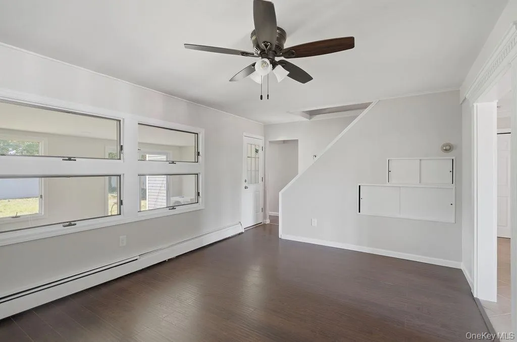 56 Summer Lane, Oyster Bay, NY, 4 Bedrooms Bedrooms, 7 Rooms Rooms,2 BathroomsBathrooms,Residential,For Rent,Summer,0,1031167 56 Summer Lane, Oyster Bay, NY, 4 Bedrooms Bedrooms, 7 Rooms Rooms,2 BathroomsBathrooms,Residential,For Rent,Summer,0,1031167