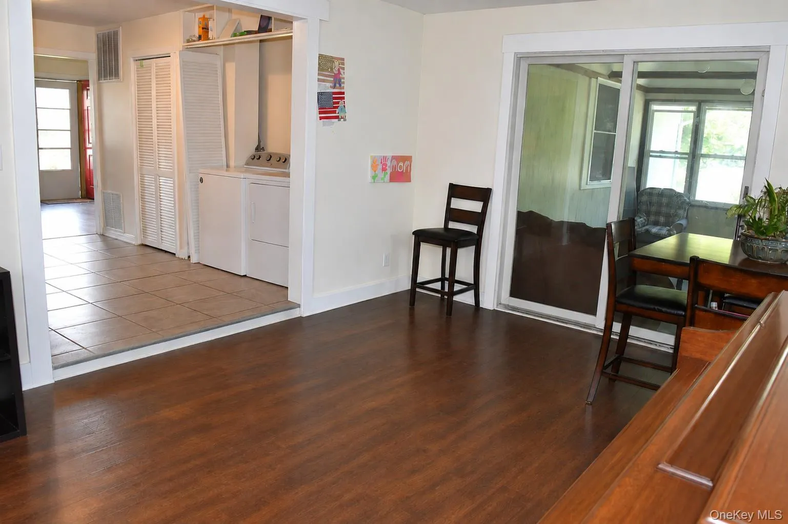 14 Perry Road, Cornwall, NY, 3 Bedrooms Bedrooms, 6 Rooms Rooms,2 BathroomsBathrooms,Residential,For Rent,Perry,0,1031168 14 Perry Road, Cornwall, NY, 3 Bedrooms Bedrooms, 6 Rooms Rooms,2 BathroomsBathrooms,Residential,For Rent,Perry,0,1031168