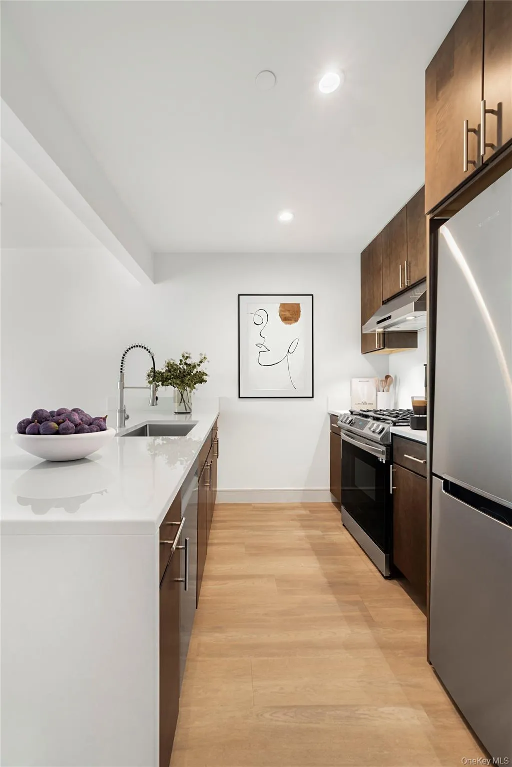 2815 35th Street, New York, NY, 1 Bedroom Bedrooms, 2 Rooms Rooms,1 BathroomBathrooms,Residential Lease,For Rent,35th,0,1031170 2815 35th Street, New York, NY, 1 Bedroom Bedrooms, 2 Rooms Rooms,1 BathroomBathrooms,Residential Lease,For Rent,35th,0,1031170