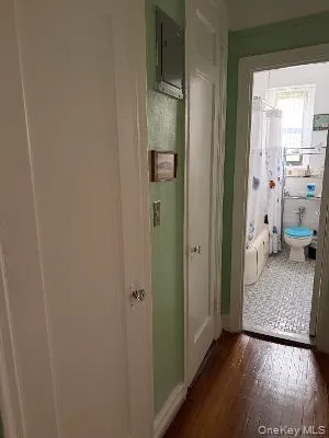 3396 Wayne Avenue, New York, NY, 2 Bedrooms Bedrooms, 5 Rooms Rooms,1 BathroomBathrooms,Residential,For Rent,Wayne,0,1031182 3396 Wayne Avenue, New York, NY, 2 Bedrooms Bedrooms, 5 Rooms Rooms,1 BathroomBathrooms,Residential,For Rent,Wayne,0,1031182