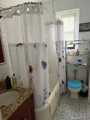 3396 Wayne Avenue, New York, NY, 2 Bedrooms Bedrooms, 5 Rooms Rooms,1 BathroomBathrooms,Residential,For Rent,Wayne,0,1031182 3396 Wayne Avenue, New York, NY, 2 Bedrooms Bedrooms, 5 Rooms Rooms,1 BathroomBathrooms,Residential,For Rent,Wayne,0,1031182