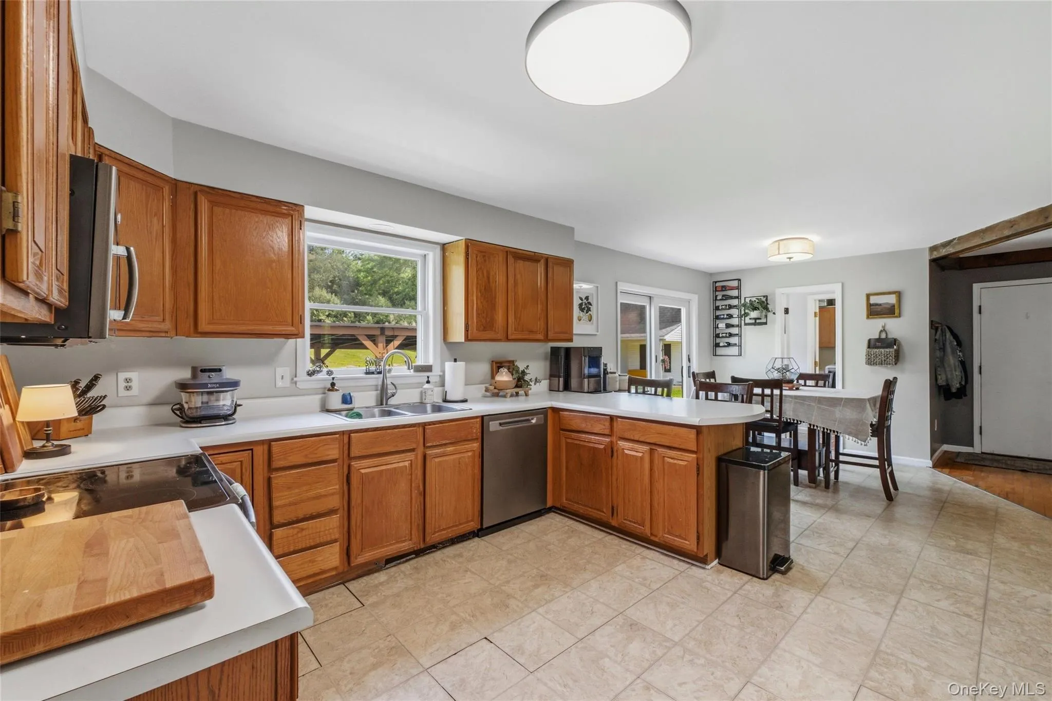 551 Hillside Lake Road, La Grange, NY, 4 Bedrooms Bedrooms, 8 Rooms Rooms,2 BathroomsBathrooms,Residential,For Rent,Hillside Lake,0,1031185 551 Hillside Lake Road, La Grange, NY, 4 Bedrooms Bedrooms, 8 Rooms Rooms,2 BathroomsBathrooms,Residential,For Rent,Hillside Lake,0,1031185
