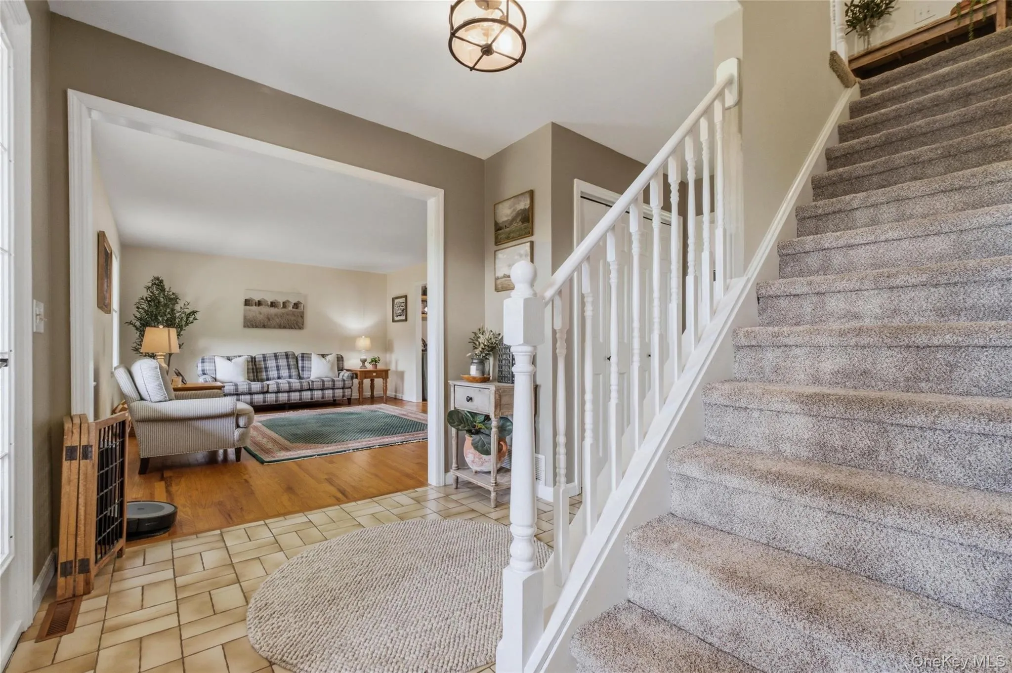 551 Hillside Lake Road, La Grange, NY, 4 Bedrooms Bedrooms, 8 Rooms Rooms,2 BathroomsBathrooms,Residential,For Rent,Hillside Lake,0,1031185 551 Hillside Lake Road, La Grange, NY, 4 Bedrooms Bedrooms, 8 Rooms Rooms,2 BathroomsBathrooms,Residential,For Rent,Hillside Lake,0,1031185