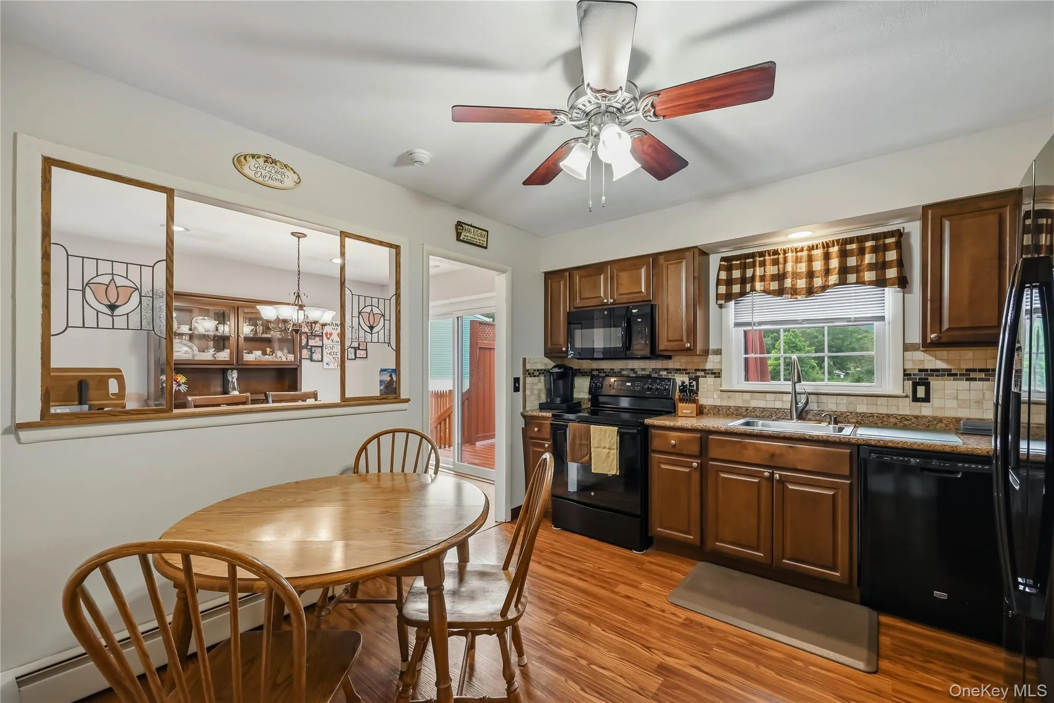 23 Buckingham Place, Blooming Grove, NY, 4 Bedrooms Bedrooms, 8 Rooms Rooms,2 BathroomsBathrooms,Residential,For Rent,Buckingham,0,1031191 23 Buckingham Place, Blooming Grove, NY, 4 Bedrooms Bedrooms, 8 Rooms Rooms,2 BathroomsBathrooms,Residential,For Rent,Buckingham,0,1031191