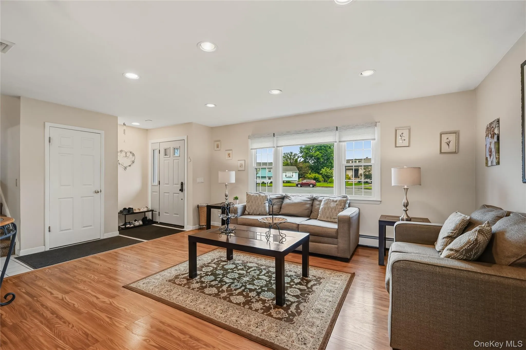 23 Buckingham Place, Blooming Grove, NY, 4 Bedrooms Bedrooms, 8 Rooms Rooms,2 BathroomsBathrooms,Residential,For Rent,Buckingham,0,1031191 23 Buckingham Place, Blooming Grove, NY, 4 Bedrooms Bedrooms, 8 Rooms Rooms,2 BathroomsBathrooms,Residential,For Rent,Buckingham,0,1031191