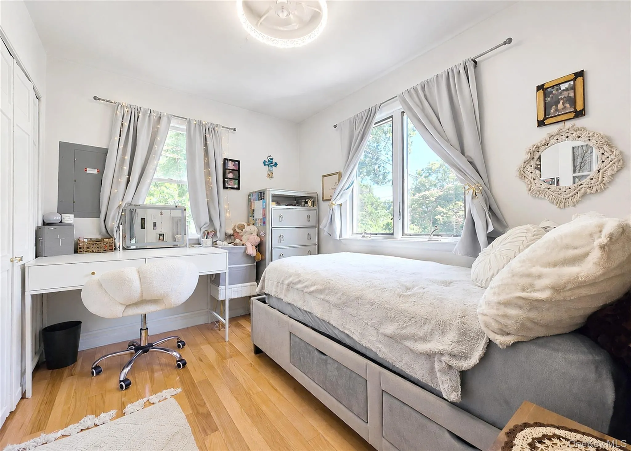 2nd bedroom 2nd bedroom