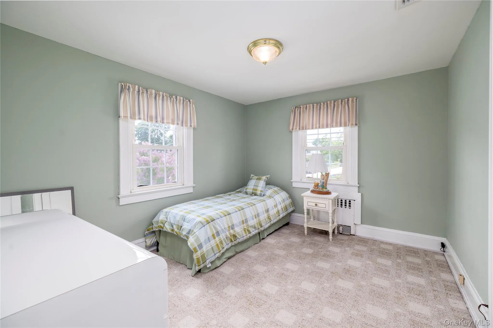 Another good size Bedroom Another good size Bedroom