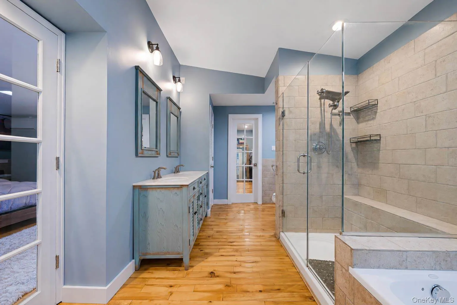 26 Argyle Drive, Huntington, NY, 4 Bedrooms Bedrooms, 8 Rooms Rooms,2 BathroomsBathrooms,Residential,For Rent,Argyle,0,1031196 26 Argyle Drive, Huntington, NY, 4 Bedrooms Bedrooms, 8 Rooms Rooms,2 BathroomsBathrooms,Residential,For Rent,Argyle,0,1031196