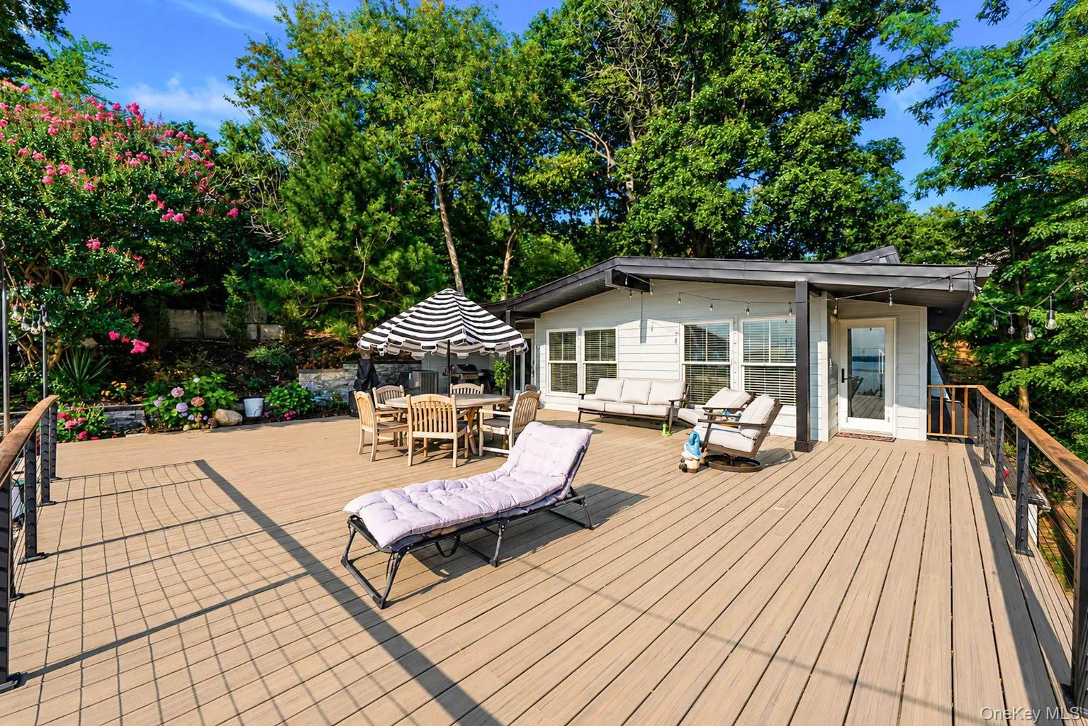 26 Argyle Drive, Huntington, NY, 4 Bedrooms Bedrooms, 8 Rooms Rooms,2 BathroomsBathrooms,Residential,For Rent,Argyle,0,1031196 26 Argyle Drive, Huntington, NY, 4 Bedrooms Bedrooms, 8 Rooms Rooms,2 BathroomsBathrooms,Residential,For Rent,Argyle,0,1031196