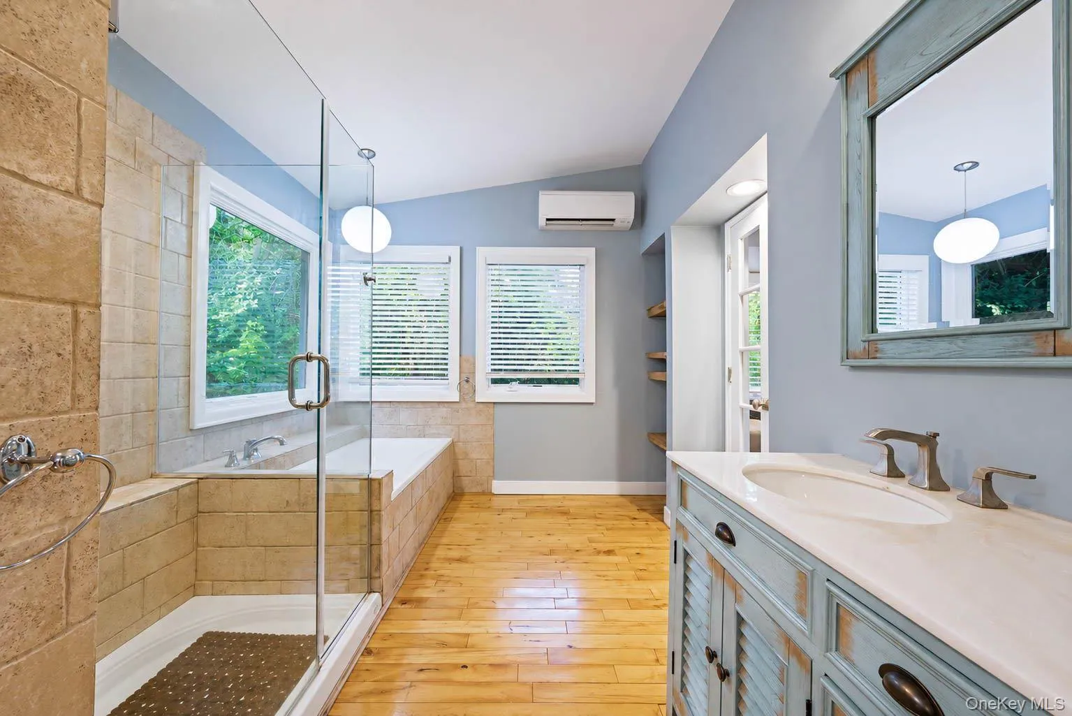 26 Argyle Drive, Huntington, NY, 4 Bedrooms Bedrooms, 8 Rooms Rooms,2 BathroomsBathrooms,Residential,For Rent,Argyle,0,1031196 26 Argyle Drive, Huntington, NY, 4 Bedrooms Bedrooms, 8 Rooms Rooms,2 BathroomsBathrooms,Residential,For Rent,Argyle,0,1031196