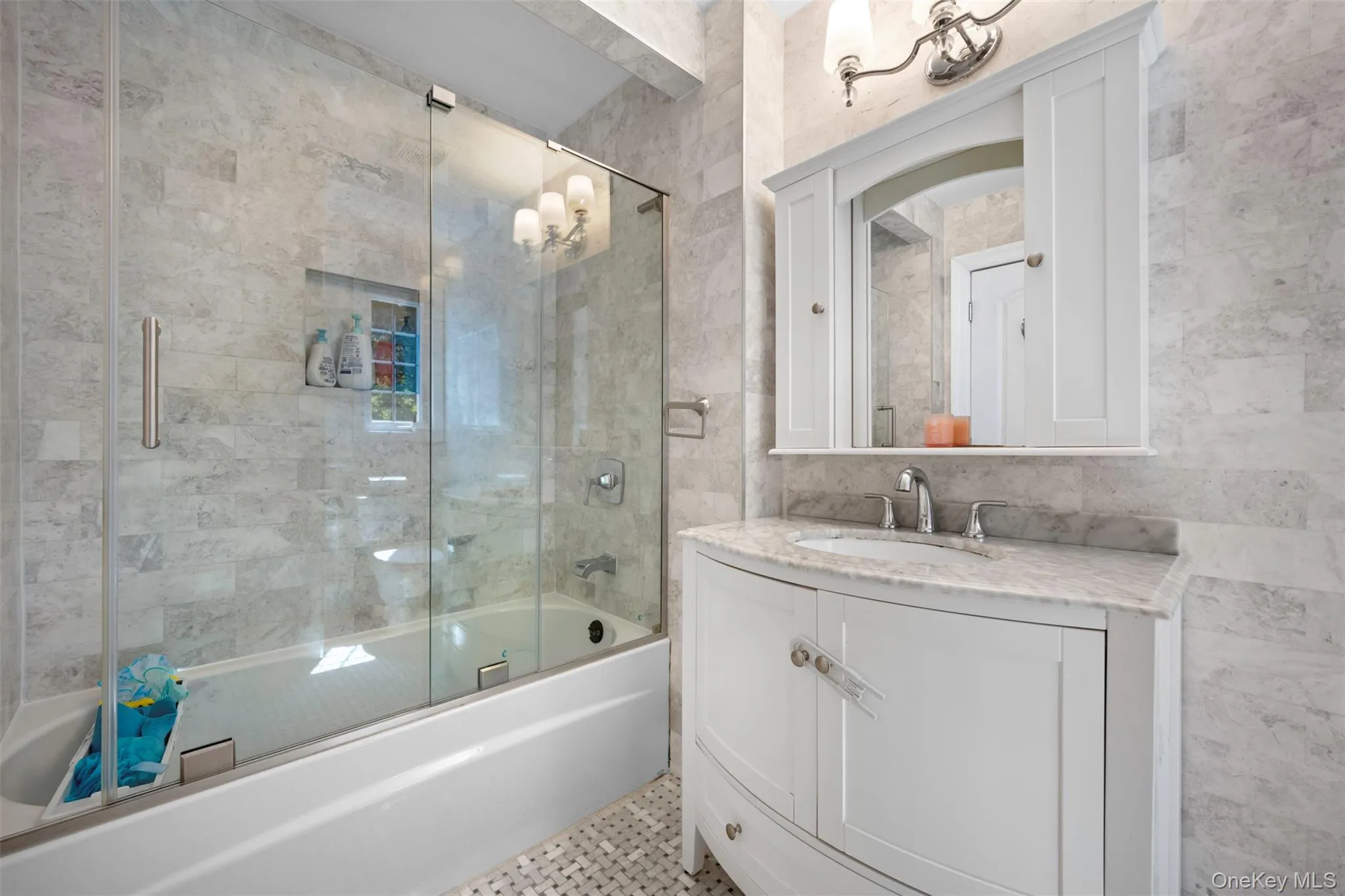 6 Brookbridge Road, North Hempstead, NY, 3 Bedrooms Bedrooms, 9 Rooms Rooms,2 BathroomsBathrooms,Residential,For Rent,Brookbridge,0,1031199 6 Brookbridge Road, North Hempstead, NY, 3 Bedrooms Bedrooms, 9 Rooms Rooms,2 BathroomsBathrooms,Residential,For Rent,Brookbridge,0,1031199