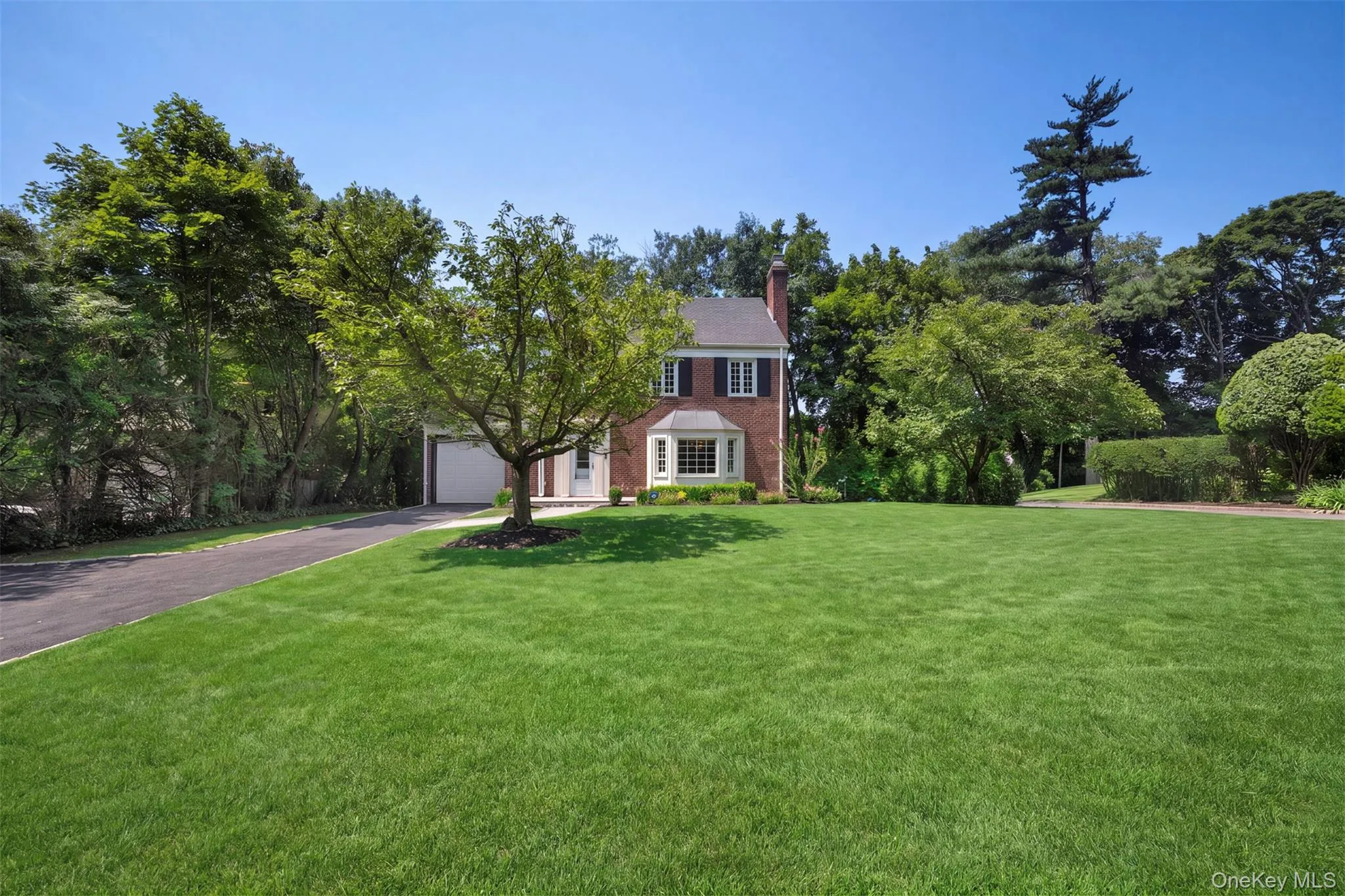 6 Brookbridge Road, North Hempstead, NY, 3 Bedrooms Bedrooms, 9 Rooms Rooms,2 BathroomsBathrooms,Residential,For Rent,Brookbridge,0,1031199 6 Brookbridge Road, North Hempstead, NY, 3 Bedrooms Bedrooms, 9 Rooms Rooms,2 BathroomsBathrooms,Residential,For Rent,Brookbridge,0,1031199
