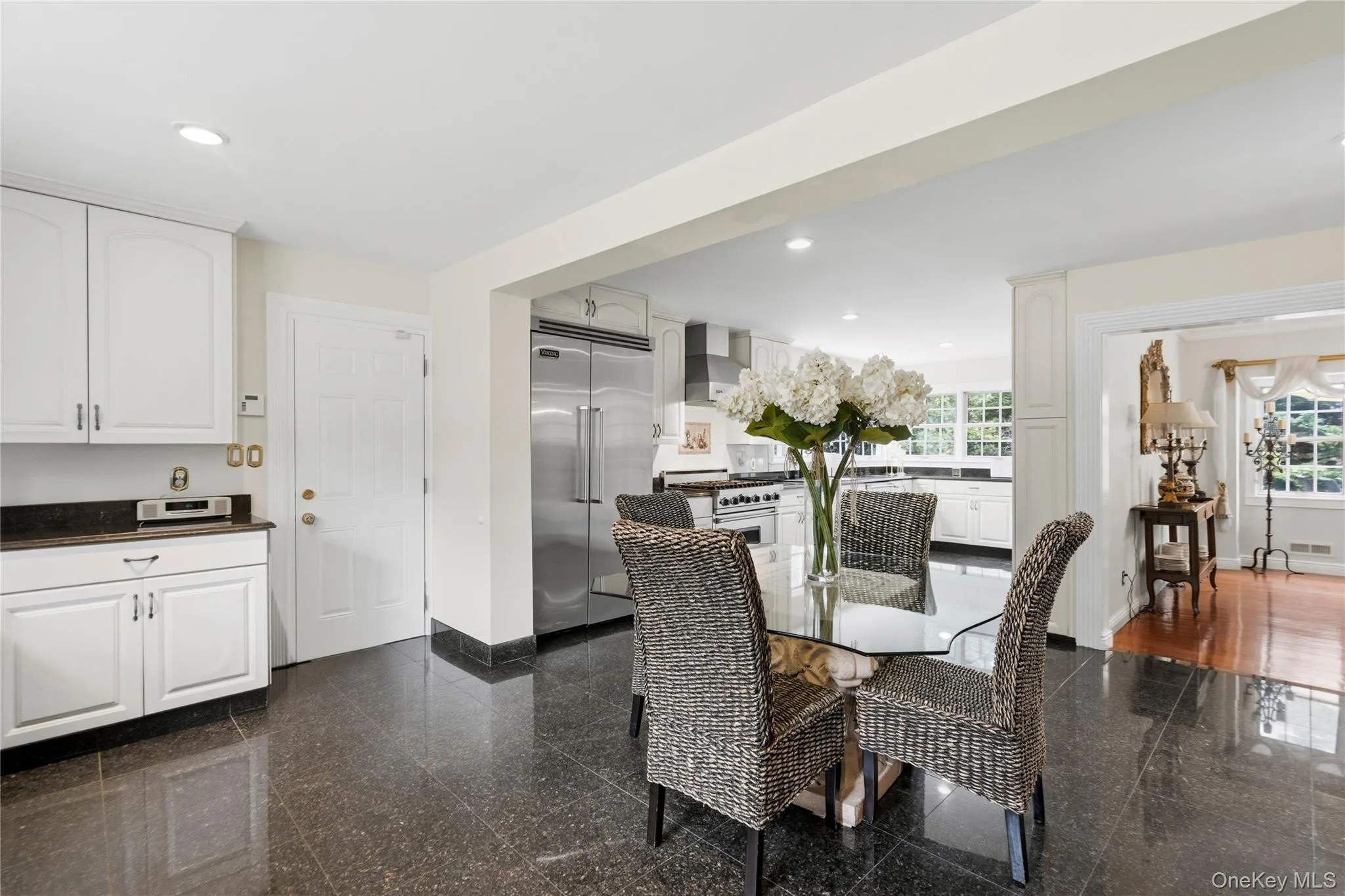 50 Flamingo Road, North Hempstead, NY, 4 Bedrooms Bedrooms, 11 Rooms Rooms,2 BathroomsBathrooms,Residential,For Rent,Flamingo,0,1031201 50 Flamingo Road, North Hempstead, NY, 4 Bedrooms Bedrooms, 11 Rooms Rooms,2 BathroomsBathrooms,Residential,For Rent,Flamingo,0,1031201