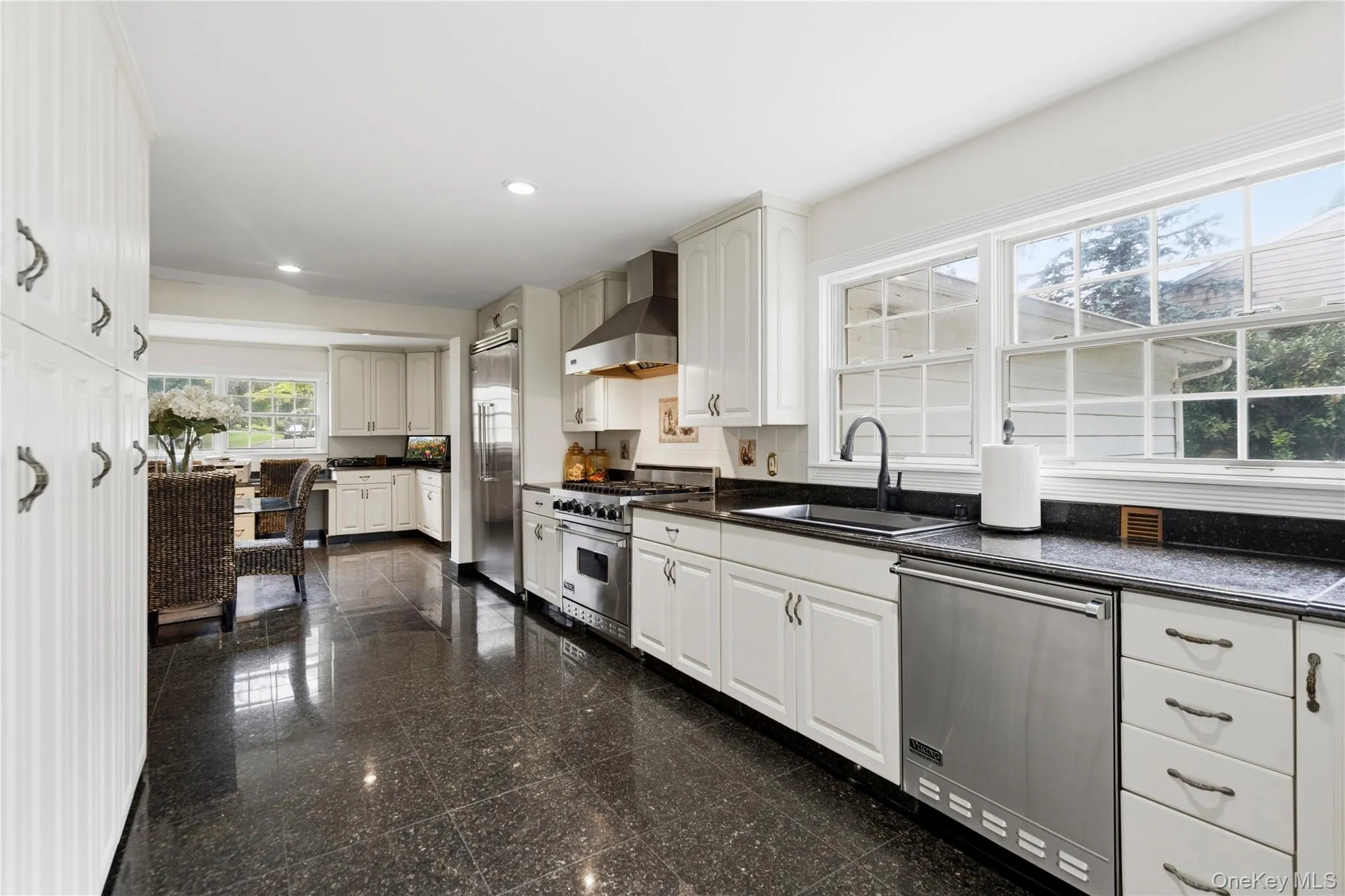 50 Flamingo Road, North Hempstead, NY, 4 Bedrooms Bedrooms, 11 Rooms Rooms,2 BathroomsBathrooms,Residential,For Rent,Flamingo,0,1031201 50 Flamingo Road, North Hempstead, NY, 4 Bedrooms Bedrooms, 11 Rooms Rooms,2 BathroomsBathrooms,Residential,For Rent,Flamingo,0,1031201