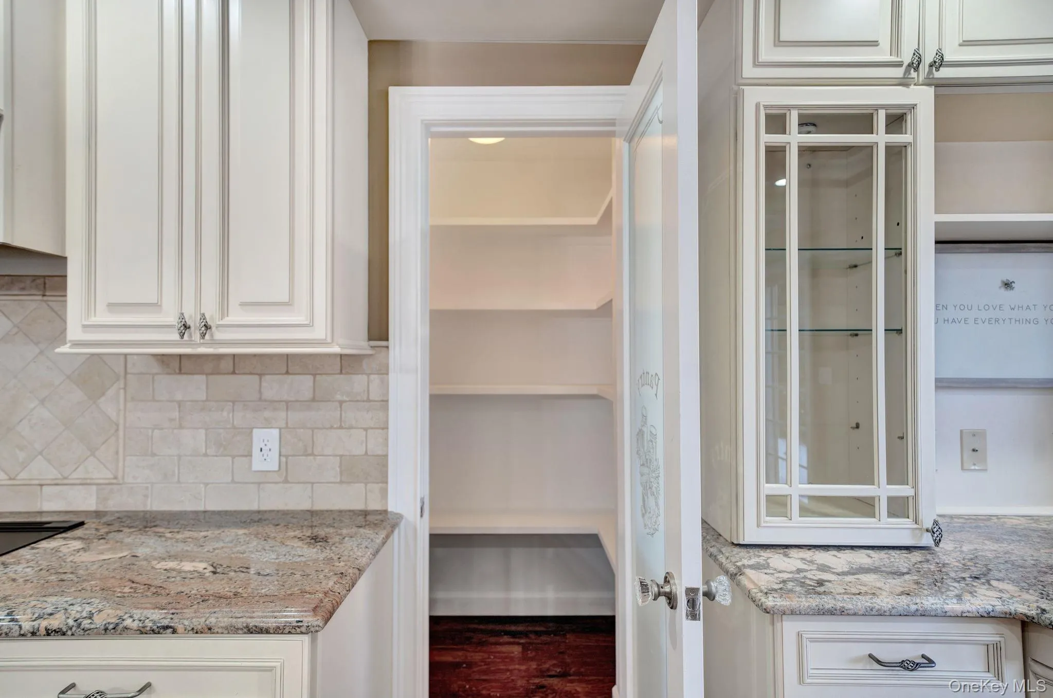 20 Sagamore Way, Oyster Bay, NY, 4 Bedrooms Bedrooms, 8 Rooms Rooms,2 BathroomsBathrooms,Residential,For Rent,Sagamore,0,1031203 20 Sagamore Way, Oyster Bay, NY, 4 Bedrooms Bedrooms, 8 Rooms Rooms,2 BathroomsBathrooms,Residential,For Rent,Sagamore,0,1031203