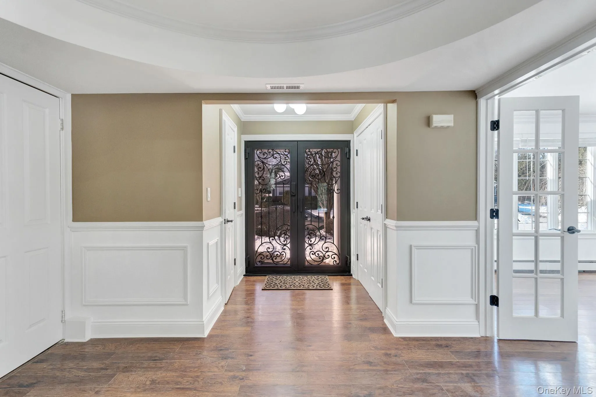 20 Sagamore Way, Oyster Bay, NY, 4 Bedrooms Bedrooms, 8 Rooms Rooms,2 BathroomsBathrooms,Residential,For Rent,Sagamore,0,1031203 20 Sagamore Way, Oyster Bay, NY, 4 Bedrooms Bedrooms, 8 Rooms Rooms,2 BathroomsBathrooms,Residential,For Rent,Sagamore,0,1031203
