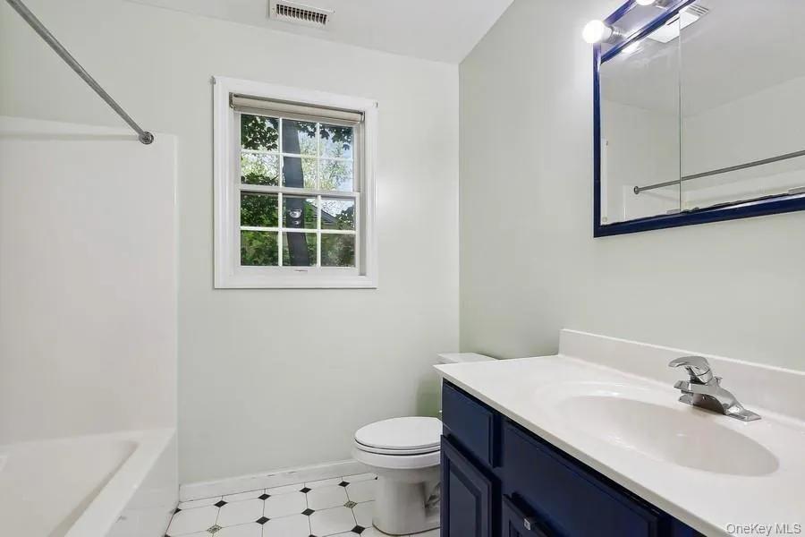 921 Shore Acres Drive, Rye Town, NY, 4 Bedrooms Bedrooms, 8 Rooms Rooms,2 BathroomsBathrooms,Residential Lease,For Rent,Shore Acres,0,1031208 921 Shore Acres Drive, Rye Town, NY, 4 Bedrooms Bedrooms, 8 Rooms Rooms,2 BathroomsBathrooms,Residential Lease,For Rent,Shore Acres,0,1031208