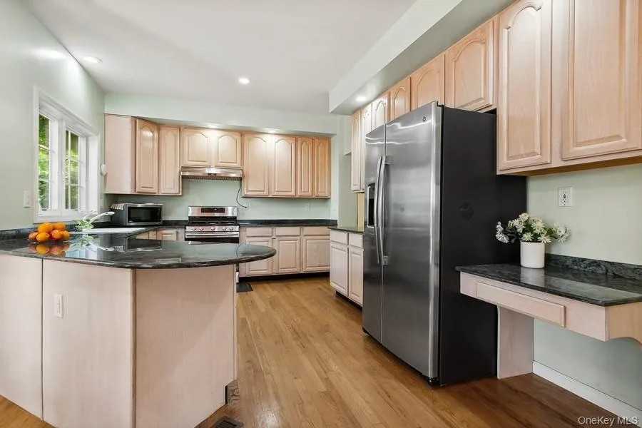 921 Shore Acres Drive, Rye Town, NY, 4 Bedrooms Bedrooms, 8 Rooms Rooms,2 BathroomsBathrooms,Residential Lease,For Rent,Shore Acres,0,1031208 921 Shore Acres Drive, Rye Town, NY, 4 Bedrooms Bedrooms, 8 Rooms Rooms,2 BathroomsBathrooms,Residential Lease,For Rent,Shore Acres,0,1031208