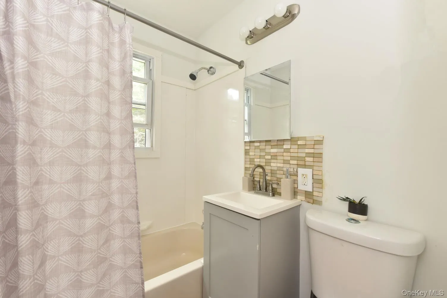 80 Norfleet Lane, Brookhaven, NY, 4 Bedrooms Bedrooms, 7 Rooms Rooms,1 BathroomBathrooms,Residential Lease,For Rent,Norfleet Lane,0,1031214 80 Norfleet Lane, Brookhaven, NY, 4 Bedrooms Bedrooms, 7 Rooms Rooms,1 BathroomBathrooms,Residential Lease,For Rent,Norfleet Lane,0,1031214