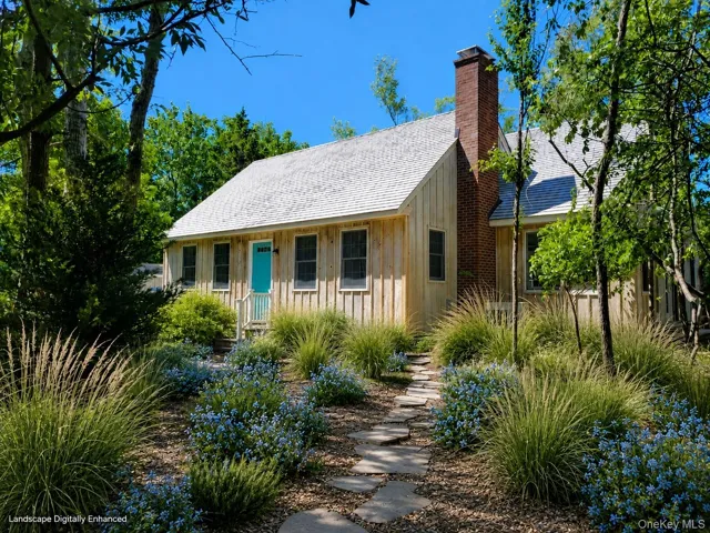 30 Clinton Academy Lane, East Hampton, New York 11930