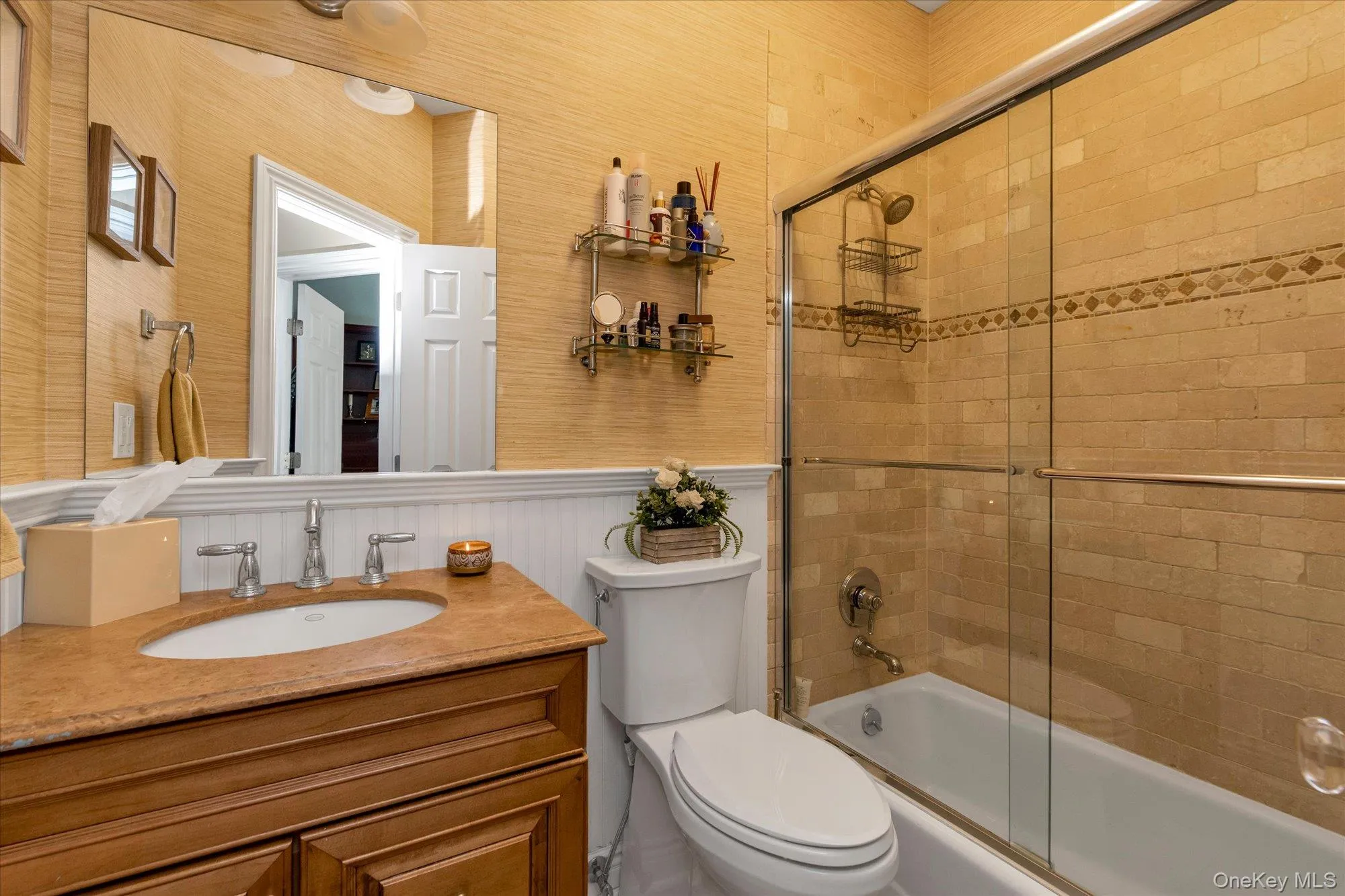 Second floor full bath Second floor full bath