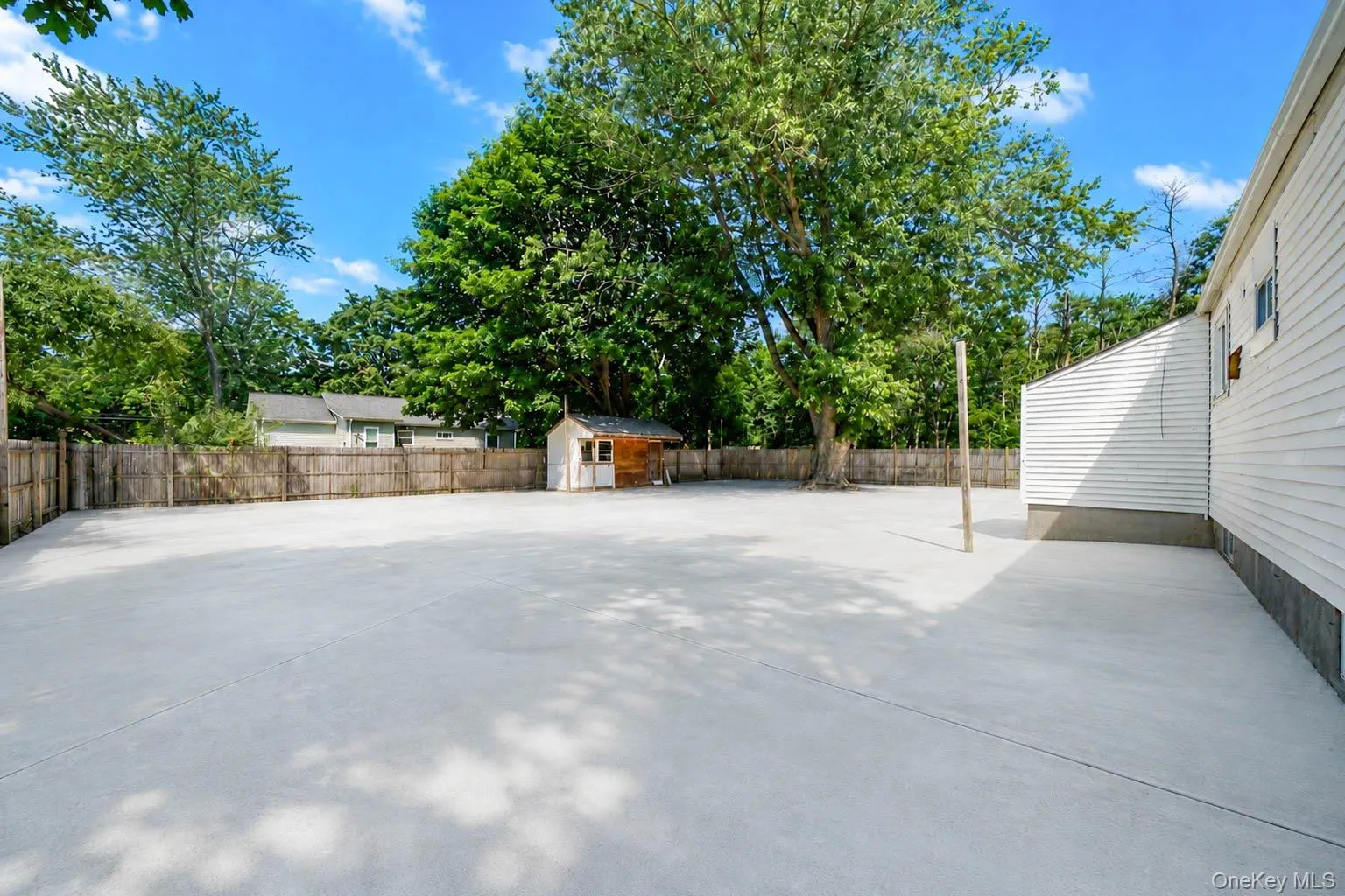 948 Walker Street, Brookhaven, NY, 3 Bedrooms Bedrooms, 5 Rooms Rooms,1 BathroomBathrooms,Residential,For Rent,Walker,0,1031221 948 Walker Street, Brookhaven, NY, 3 Bedrooms Bedrooms, 5 Rooms Rooms,1 BathroomBathrooms,Residential,For Rent,Walker,0,1031221