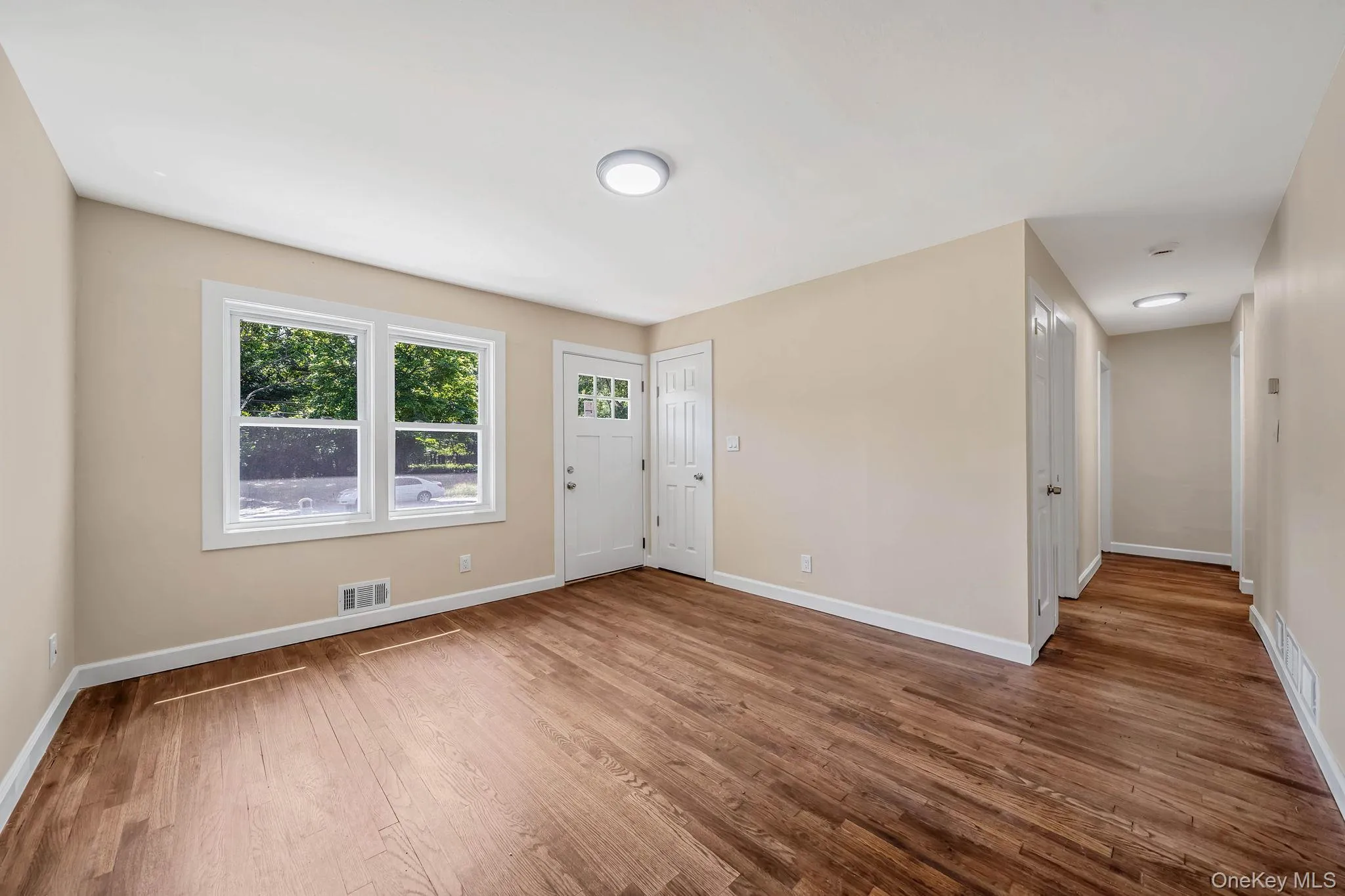 948 Walker Street, Brookhaven, NY, 3 Bedrooms Bedrooms, 5 Rooms Rooms,1 BathroomBathrooms,Residential,For Rent,Walker,0,1031221 948 Walker Street, Brookhaven, NY, 3 Bedrooms Bedrooms, 5 Rooms Rooms,1 BathroomBathrooms,Residential,For Rent,Walker,0,1031221