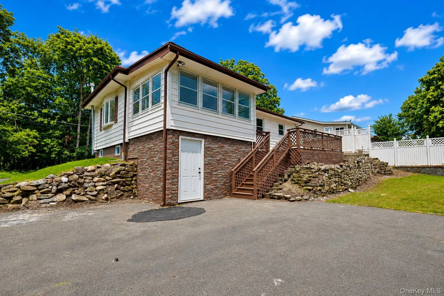 19 Judd Place, Goshen, NY, 3 Bedrooms Bedrooms, 6 Rooms Rooms,1 BathroomBathrooms,Residential,For Rent,Judd,0,1031231 19 Judd Place, Goshen, NY, 3 Bedrooms Bedrooms, 6 Rooms Rooms,1 BathroomBathrooms,Residential,For Rent,Judd,0,1031231