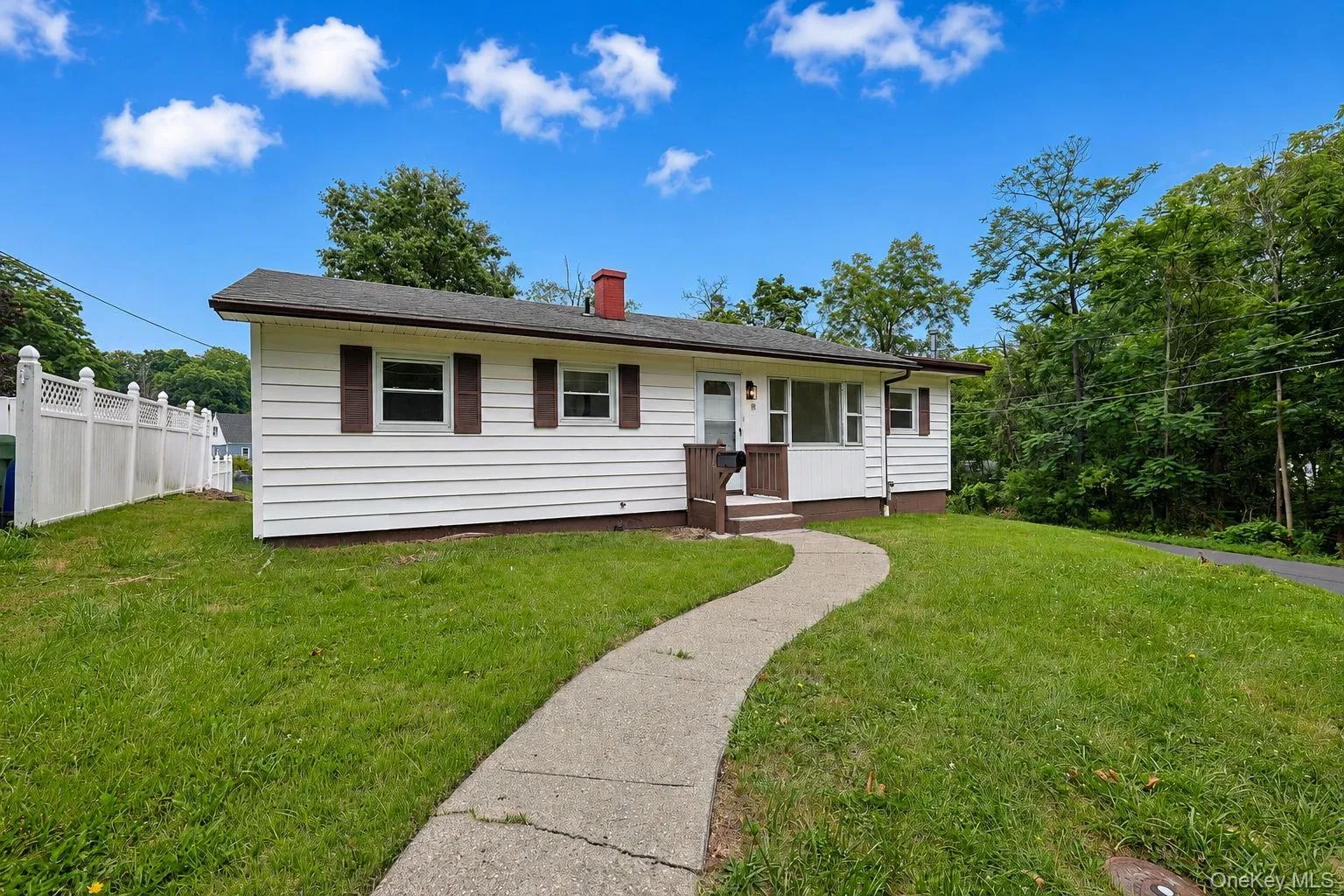19 Judd Place, Goshen, NY, 3 Bedrooms Bedrooms, 6 Rooms Rooms,1 BathroomBathrooms,Residential,For Rent,Judd,0,1031231 19 Judd Place, Goshen, NY, 3 Bedrooms Bedrooms, 6 Rooms Rooms,1 BathroomBathrooms,Residential,For Rent,Judd,0,1031231