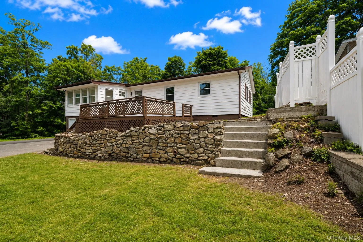 19 Judd Place, Goshen, NY, 3 Bedrooms Bedrooms, 6 Rooms Rooms,1 BathroomBathrooms,Residential,For Rent,Judd,0,1031231 19 Judd Place, Goshen, NY, 3 Bedrooms Bedrooms, 6 Rooms Rooms,1 BathroomBathrooms,Residential,For Rent,Judd,0,1031231