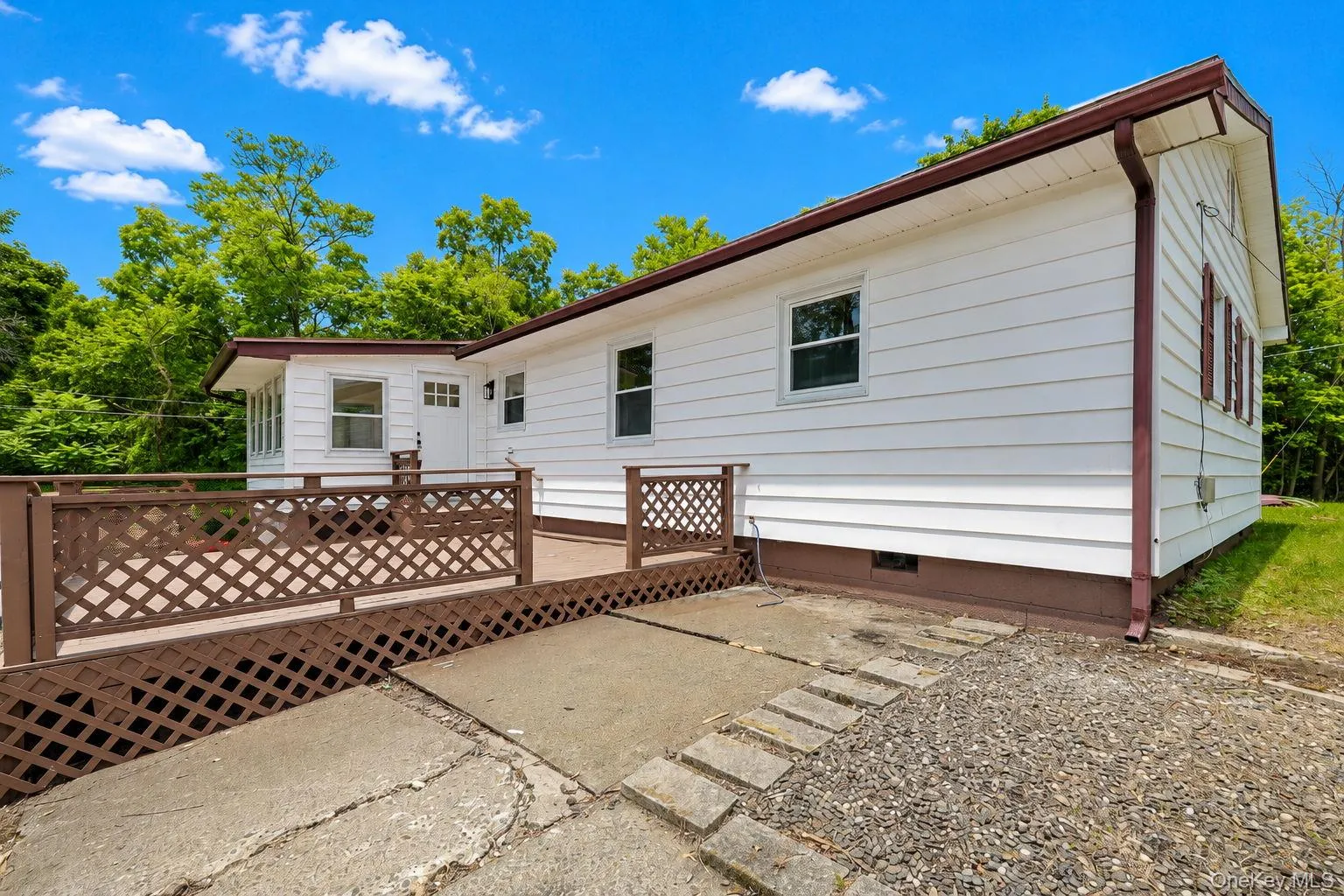 19 Judd Place, Goshen, NY, 3 Bedrooms Bedrooms, 6 Rooms Rooms,1 BathroomBathrooms,Residential,For Rent,Judd,0,1031231 19 Judd Place, Goshen, NY, 3 Bedrooms Bedrooms, 6 Rooms Rooms,1 BathroomBathrooms,Residential,For Rent,Judd,0,1031231