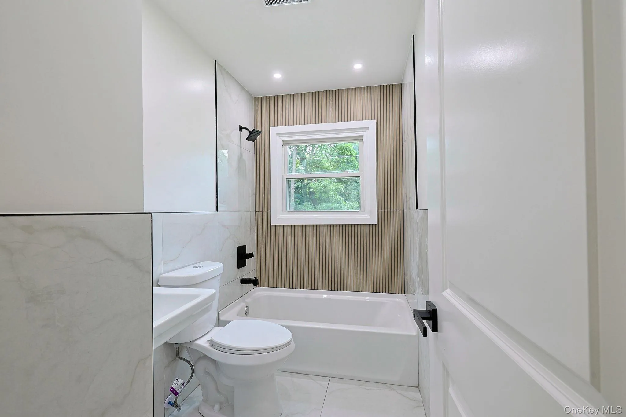 19 Judd Place, Goshen, NY, 3 Bedrooms Bedrooms, 6 Rooms Rooms,1 BathroomBathrooms,Residential,For Rent,Judd,0,1031231 19 Judd Place, Goshen, NY, 3 Bedrooms Bedrooms, 6 Rooms Rooms,1 BathroomBathrooms,Residential,For Rent,Judd,0,1031231