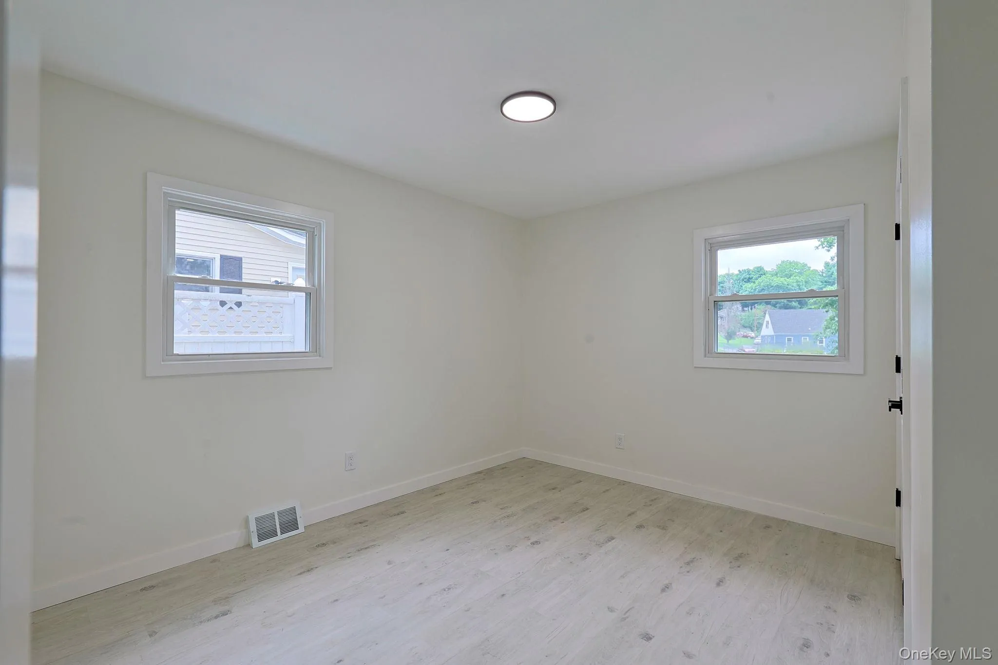 19 Judd Place, Goshen, NY, 3 Bedrooms Bedrooms, 6 Rooms Rooms,1 BathroomBathrooms,Residential,For Rent,Judd,0,1031231 19 Judd Place, Goshen, NY, 3 Bedrooms Bedrooms, 6 Rooms Rooms,1 BathroomBathrooms,Residential,For Rent,Judd,0,1031231