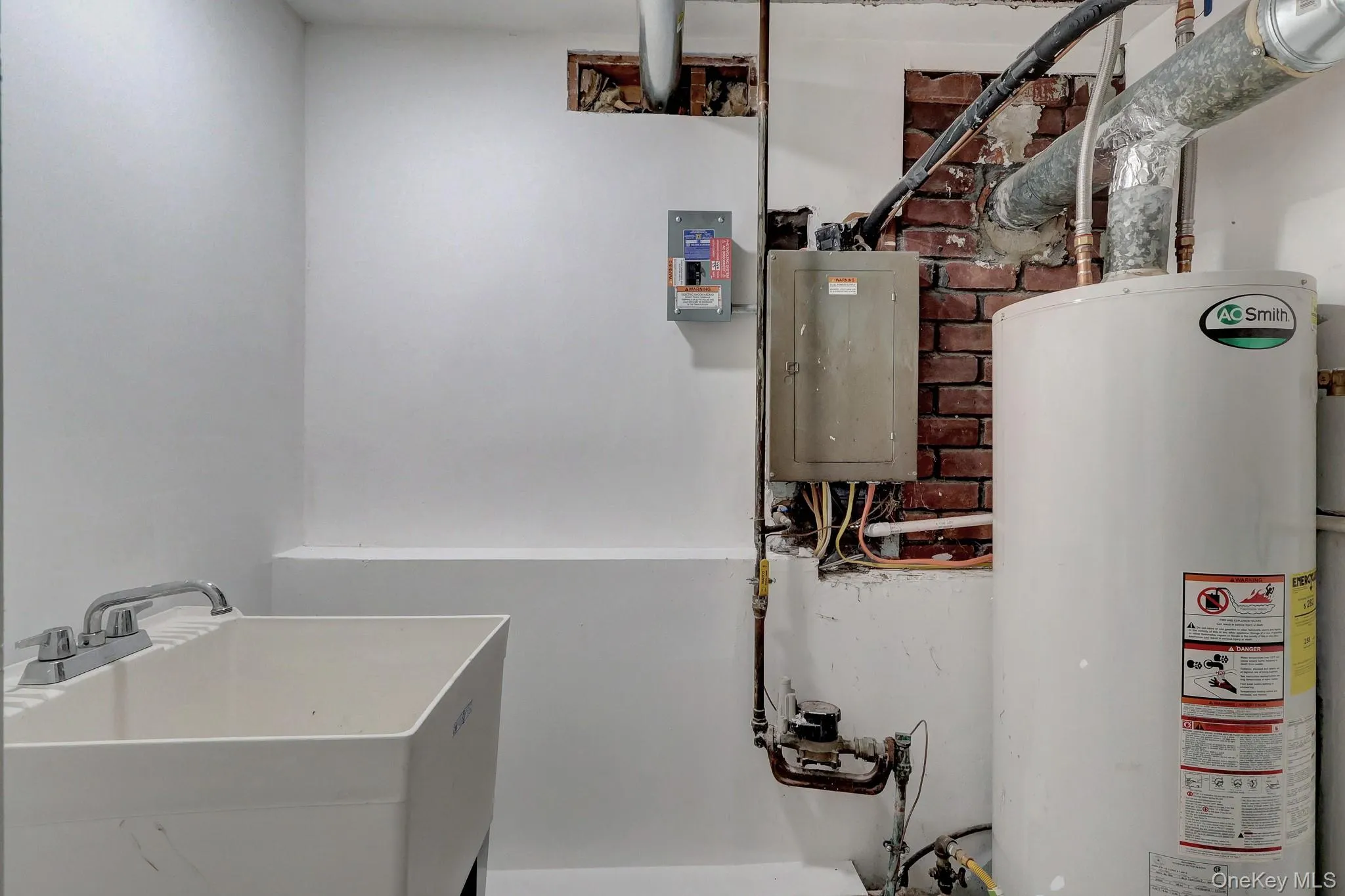 128 17th Street, Babylon, NY, 4 Bedrooms Bedrooms, 7 Rooms Rooms,2 BathroomsBathrooms,Residential,For Rent,17th,0,1031232 128 17th Street, Babylon, NY, 4 Bedrooms Bedrooms, 7 Rooms Rooms,2 BathroomsBathrooms,Residential,For Rent,17th,0,1031232