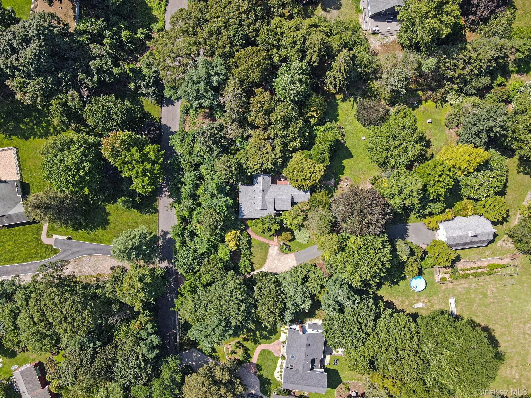 90 Locust Lane, Huntington, NY, 2 Bedrooms Bedrooms, 5 Rooms Rooms,1 BathroomBathrooms,Residential,For Rent,Locust,0,1031236 90 Locust Lane, Huntington, NY, 2 Bedrooms Bedrooms, 5 Rooms Rooms,1 BathroomBathrooms,Residential,For Rent,Locust,0,1031236