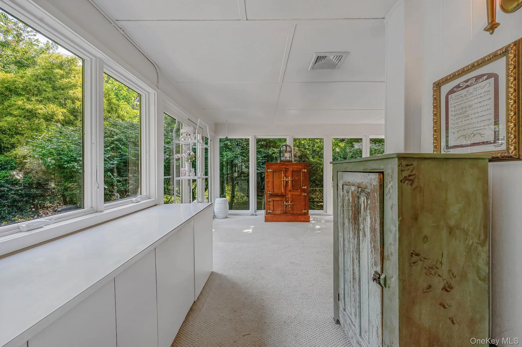 90 Locust Lane, Huntington, NY, 2 Bedrooms Bedrooms, 5 Rooms Rooms,1 BathroomBathrooms,Residential,For Rent,Locust,0,1031236 90 Locust Lane, Huntington, NY, 2 Bedrooms Bedrooms, 5 Rooms Rooms,1 BathroomBathrooms,Residential,For Rent,Locust,0,1031236