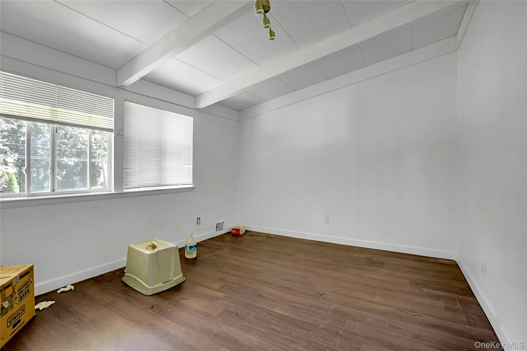 12 Deer Lane, Brookhaven, NY, 6 Bedrooms Bedrooms, 12 Rooms Rooms,2 BathroomsBathrooms,Residential,For Rent,Deer,0,1031238 12 Deer Lane, Brookhaven, NY, 6 Bedrooms Bedrooms, 12 Rooms Rooms,2 BathroomsBathrooms,Residential,For Rent,Deer,0,1031238