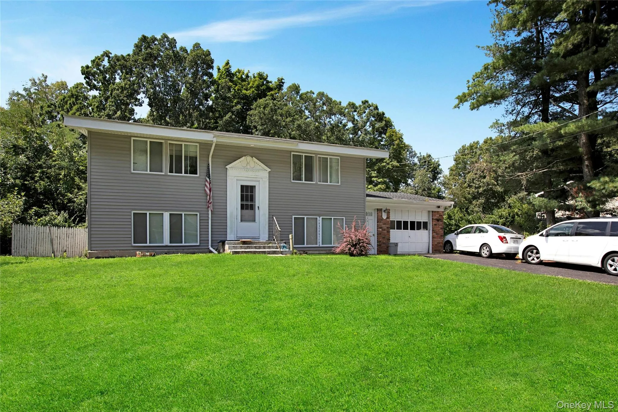 12 Deer Lane, Brookhaven, NY, 6 Bedrooms Bedrooms, 12 Rooms Rooms,2 BathroomsBathrooms,Residential,For Rent,Deer,0,1031238 12 Deer Lane, Brookhaven, NY, 6 Bedrooms Bedrooms, 12 Rooms Rooms,2 BathroomsBathrooms,Residential,For Rent,Deer,0,1031238
